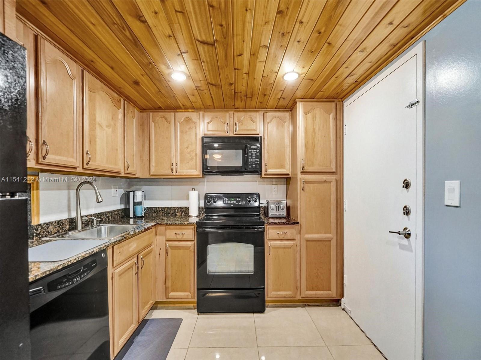 1600 S Ocean Dr 3I, Hollywood, Florida 33019, 1 Bedroom Bedrooms, ,1 BathroomBathrooms,Residential,For Sale,1600 S Ocean Dr 3I,A11541212