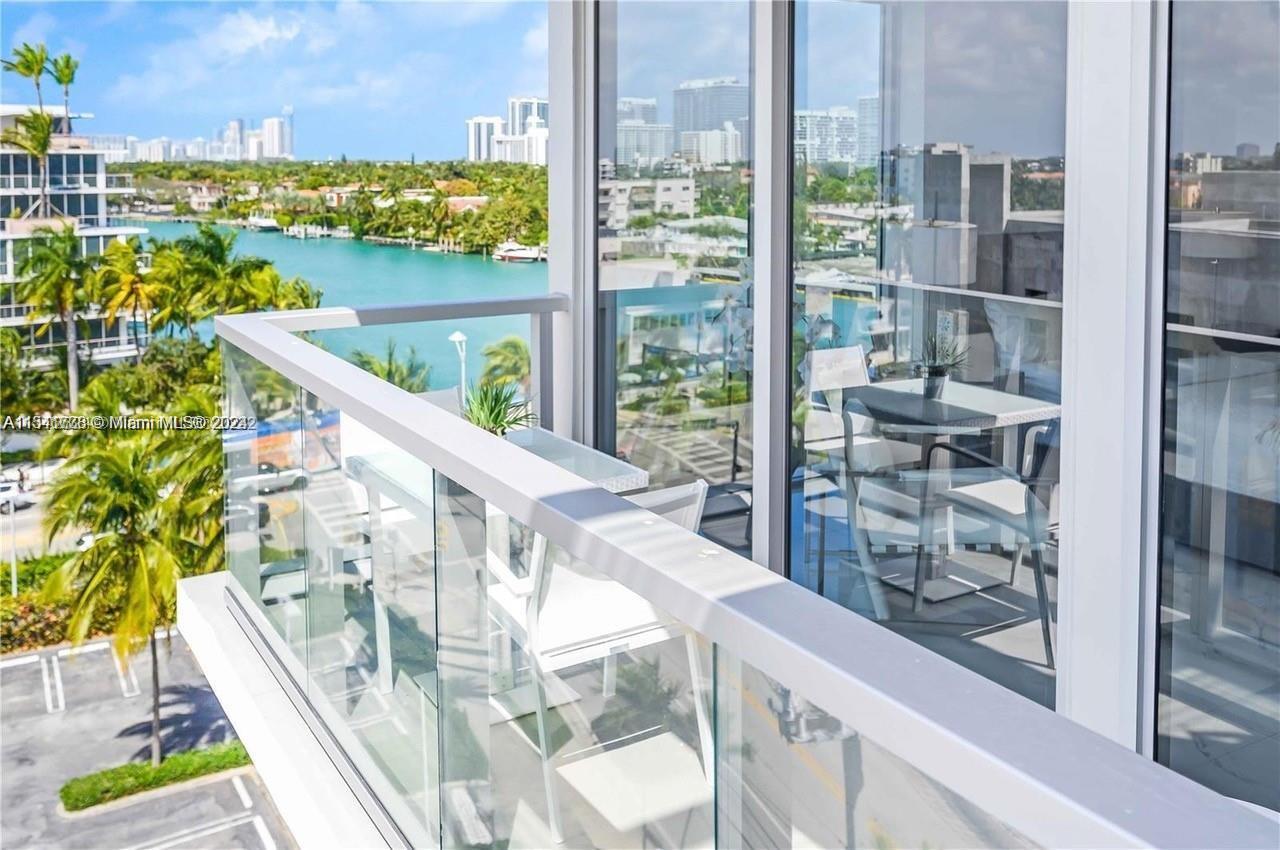 9521 E Bay Harbor Dr 801, Bay Harbor Islands, Florida 33154, 2 Bedrooms Bedrooms, ,2 BathroomsBathrooms,Residentiallease,For Rent,9521 E Bay Harbor Dr 801,A11541733