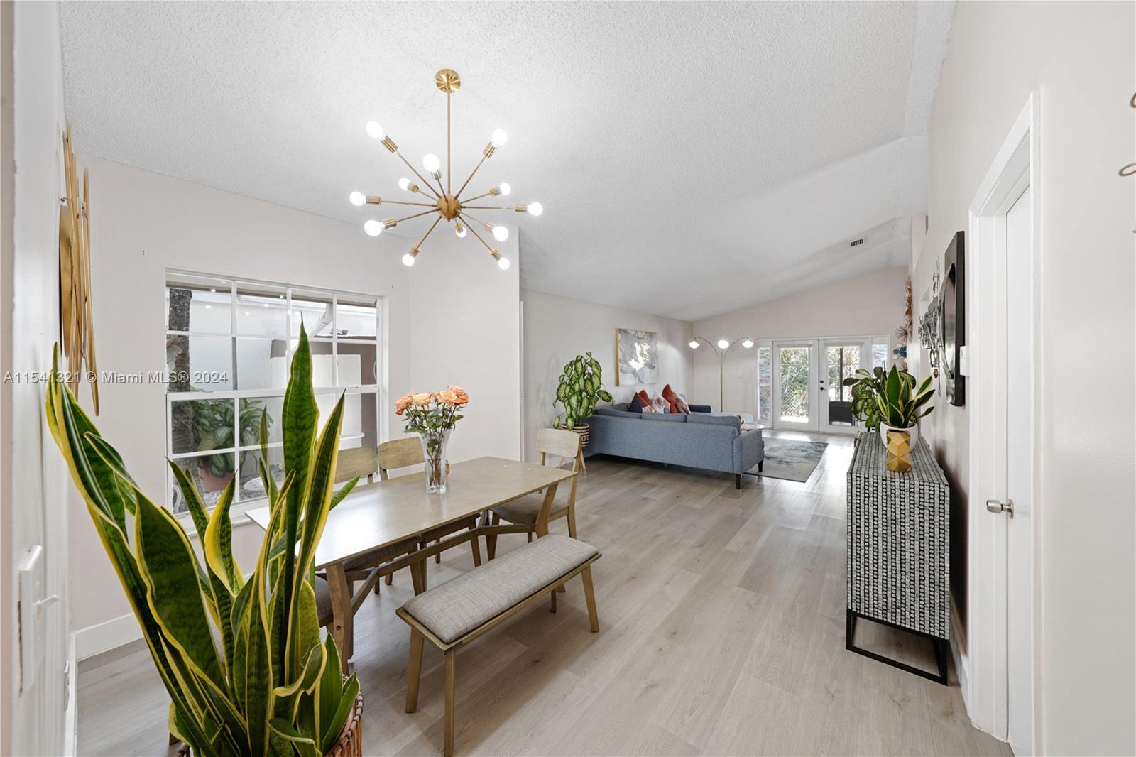 14969 SW 74th Ter, Miami, Florida 33193, 3 Bedrooms Bedrooms, ,2 BathroomsBathrooms,Residential,For Sale,14969 SW 74th Ter,A11541321