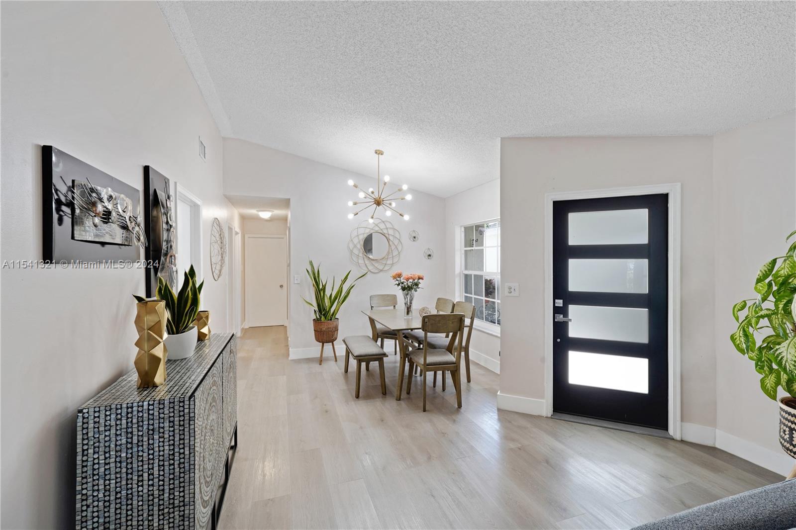 14969 SW 74th Ter, Miami, Florida 33193, 3 Bedrooms Bedrooms, ,2 BathroomsBathrooms,Residential,For Sale,14969 SW 74th Ter,A11541321