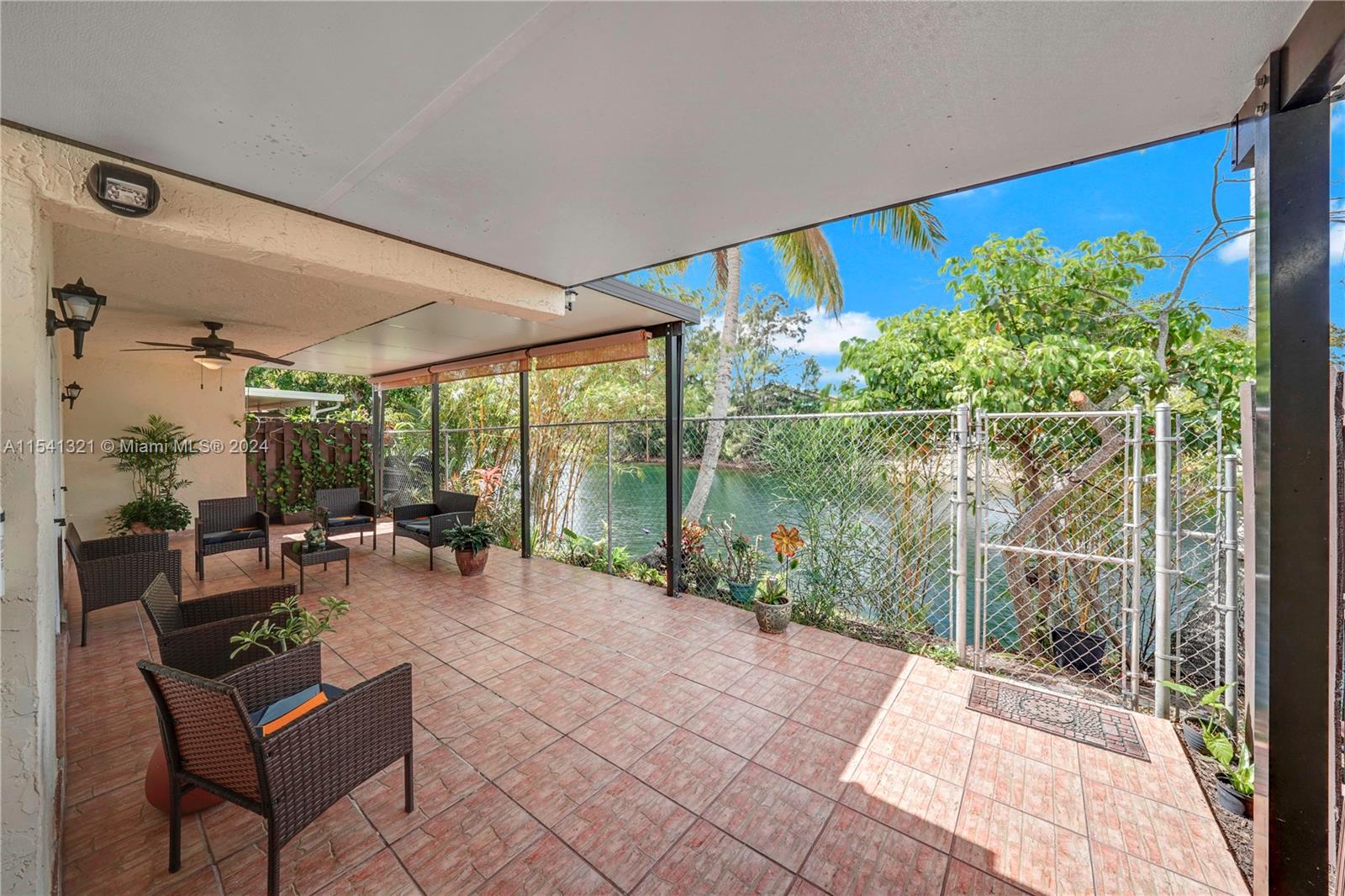 14969 SW 74th Ter, Miami, Florida 33193, 3 Bedrooms Bedrooms, ,2 BathroomsBathrooms,Residential,For Sale,14969 SW 74th Ter,A11541321