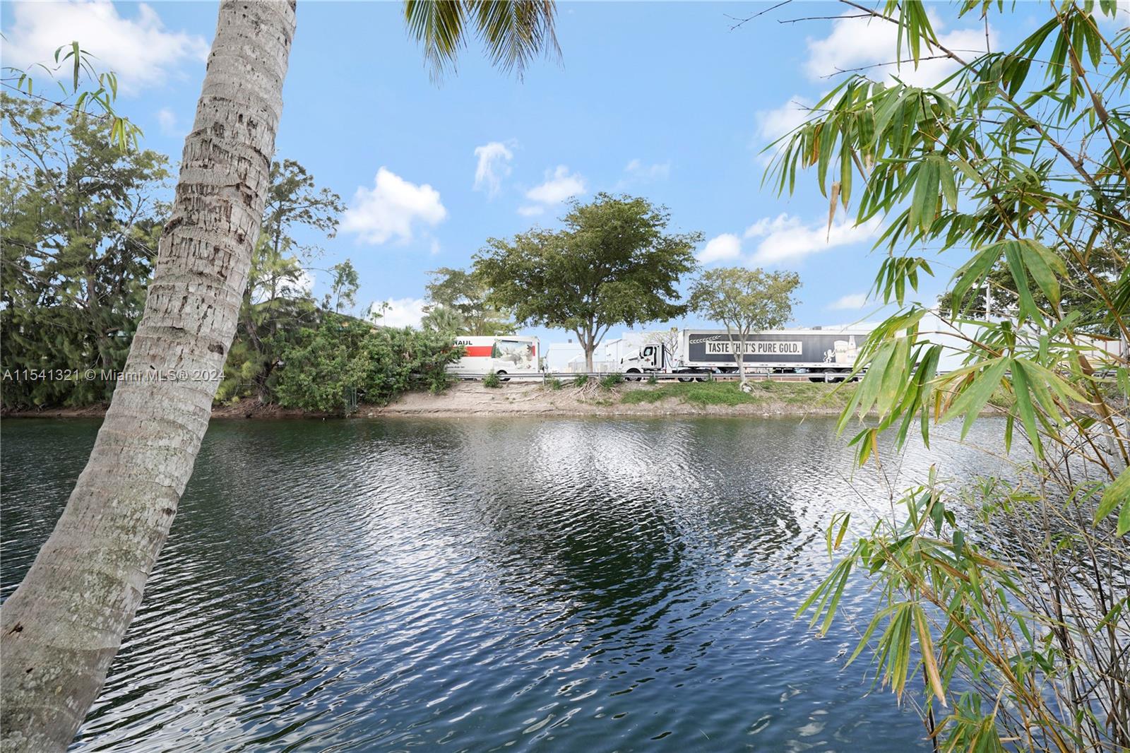 14969 SW 74th Ter, Miami, Florida 33193, 3 Bedrooms Bedrooms, ,2 BathroomsBathrooms,Residential,For Sale,14969 SW 74th Ter,A11541321