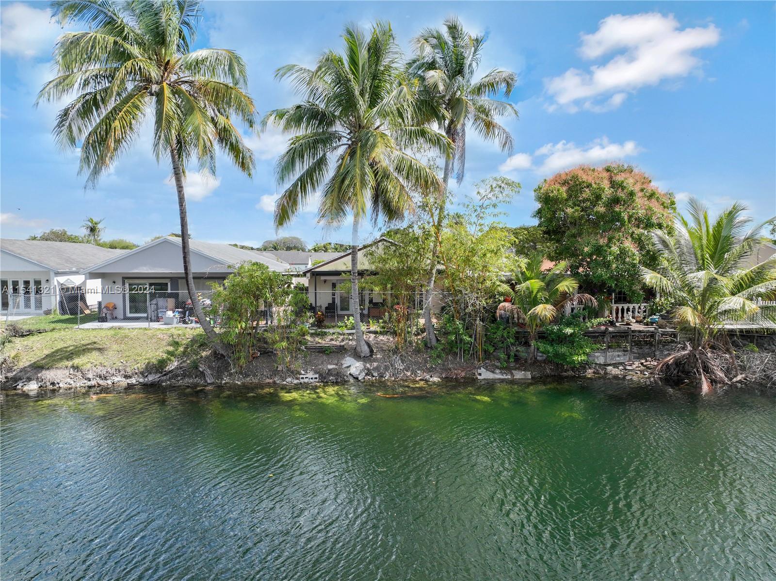 14969 SW 74th Ter, Miami, Florida 33193, 3 Bedrooms Bedrooms, ,2 BathroomsBathrooms,Residential,For Sale,14969 SW 74th Ter,A11541321