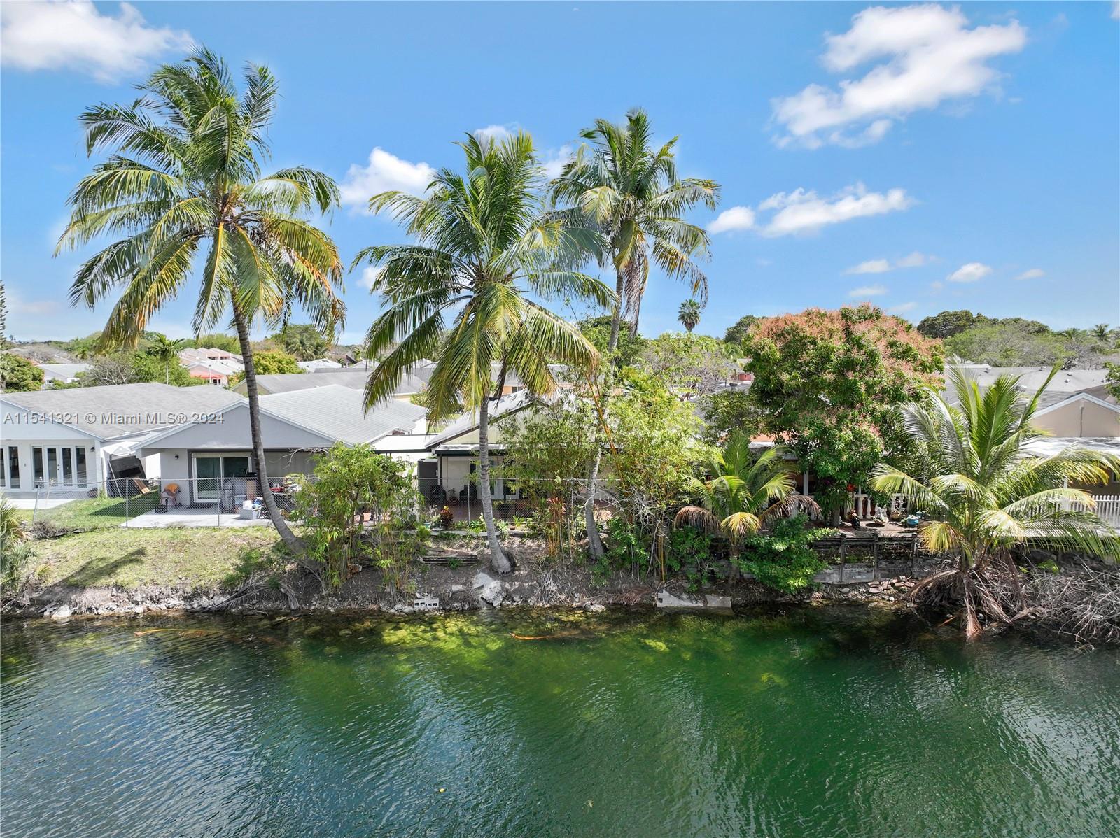 14969 SW 74th Ter, Miami, Florida 33193, 3 Bedrooms Bedrooms, ,2 BathroomsBathrooms,Residential,For Sale,14969 SW 74th Ter,A11541321