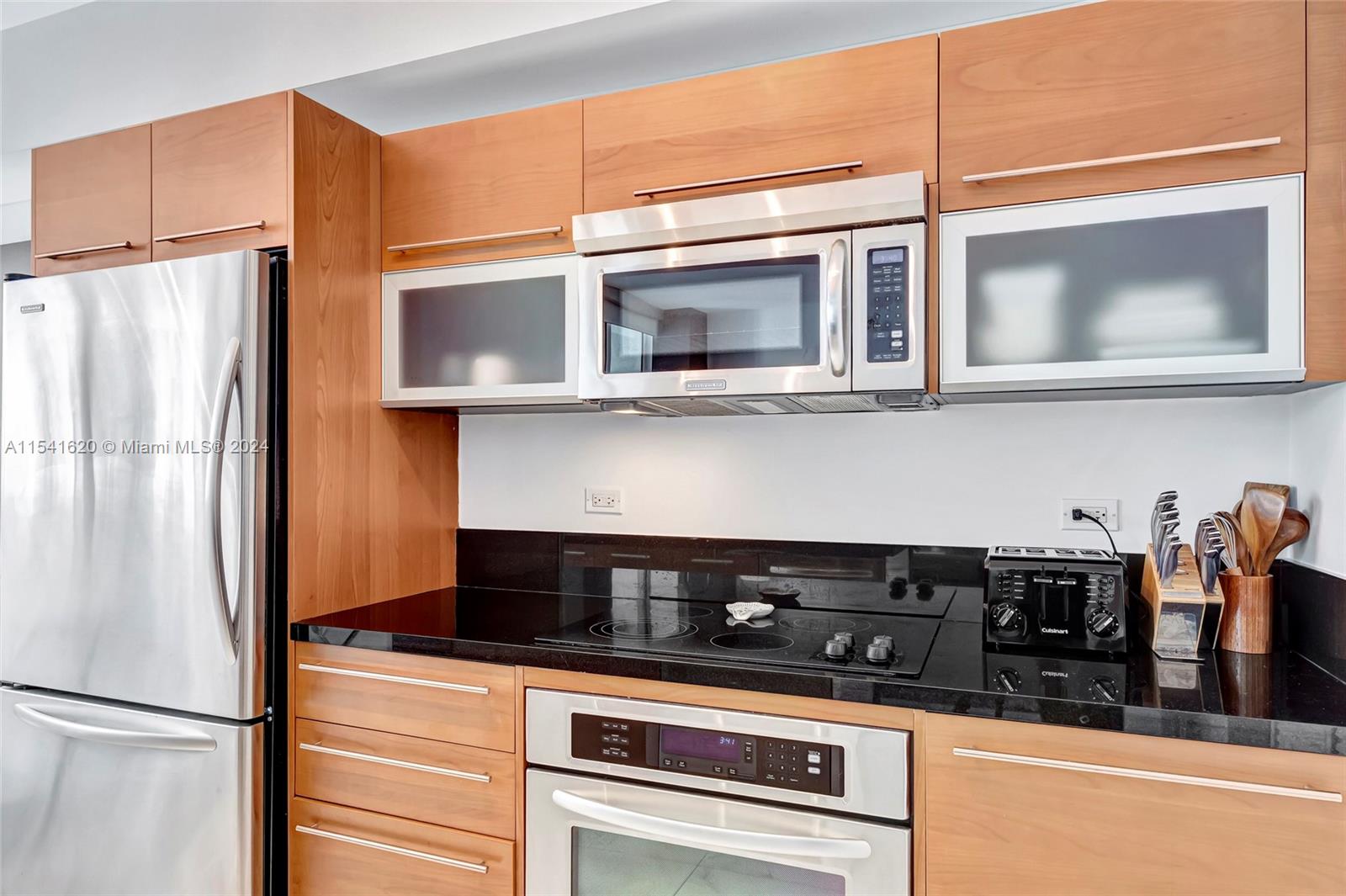 253 NE 2nd St 2008, Miami, Florida 33132, 2 Bedrooms Bedrooms, ,2 BathroomsBathrooms,Residential,For Sale,253 NE 2nd St 2008,A11541620