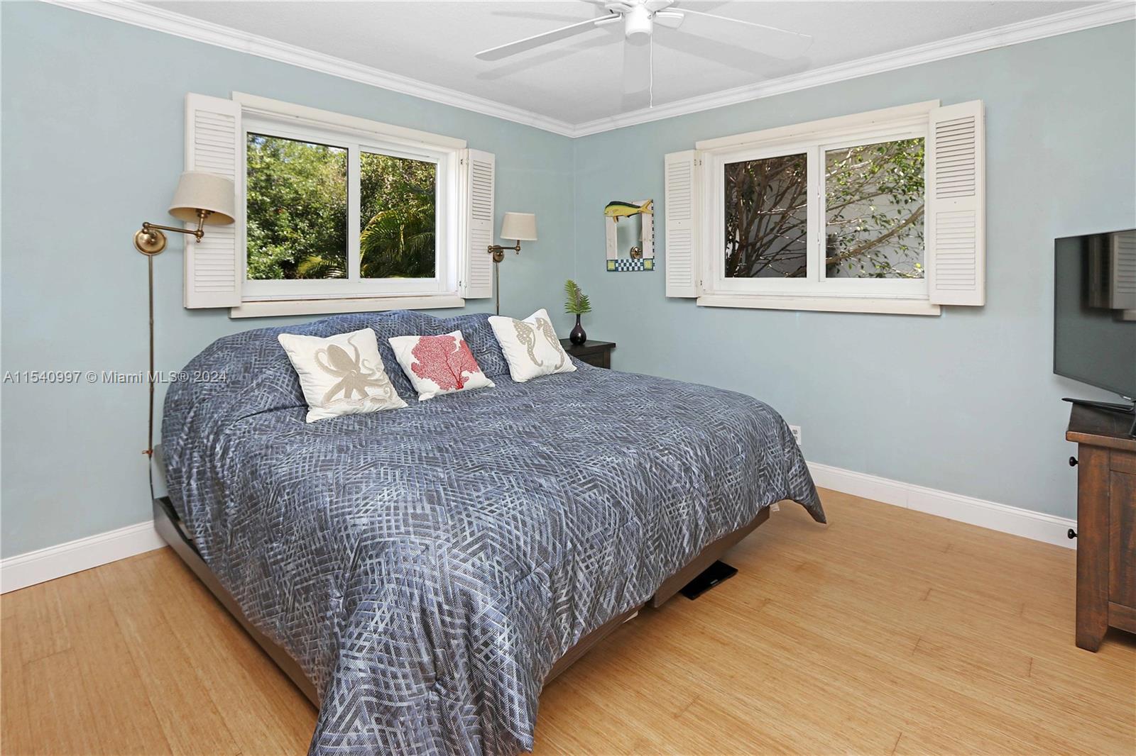 1107 Washington St, Hollywood, Florida 33019, 3 Bedrooms Bedrooms, ,2 BathroomsBathrooms,Residential,For Sale,1107 Washington St,A11540997