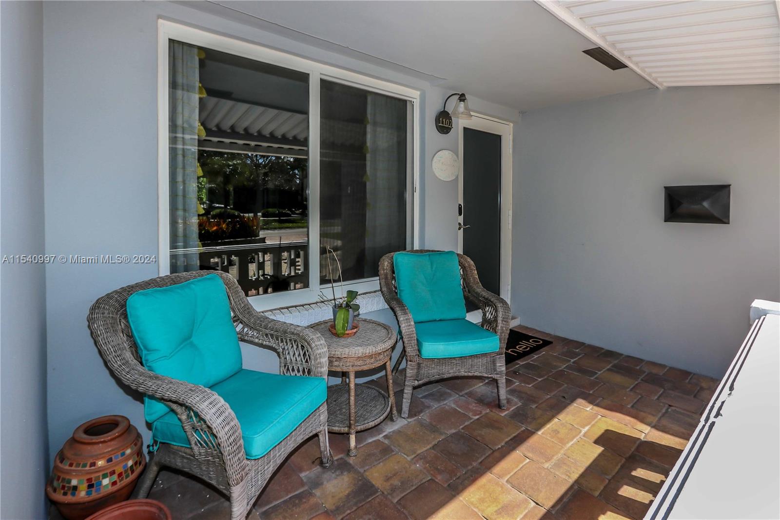 1107 Washington St, Hollywood, Florida 33019, 3 Bedrooms Bedrooms, ,2 BathroomsBathrooms,Residential,For Sale,1107 Washington St,A11540997