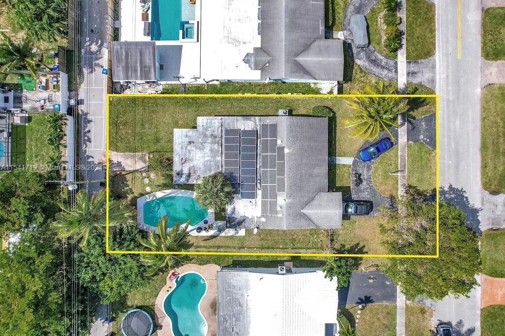 4524 Jackson St, Hollywood, Florida 33021, 4 Bedrooms Bedrooms, ,3 BathroomsBathrooms,Residential,For Sale,4524 Jackson St,A11541719