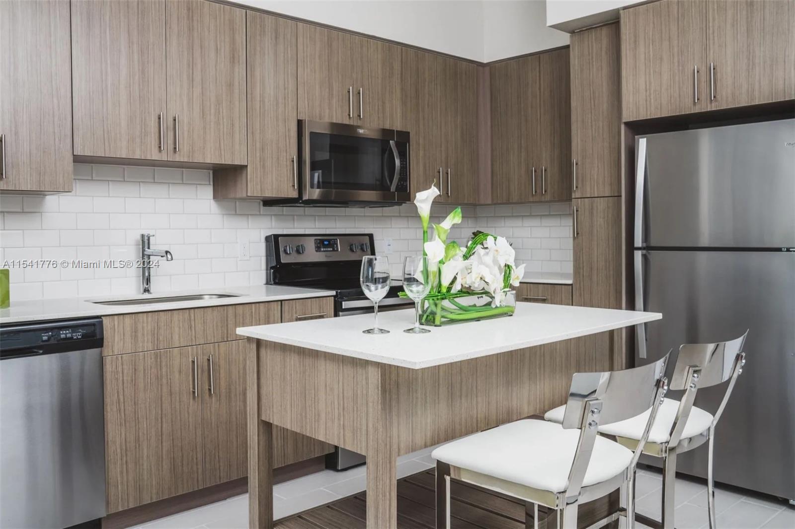 1170 NW 11th St A-408, Miami, Florida 33136, 1 Bedroom Bedrooms, ,1 BathroomBathrooms,Residentiallease,For Rent,1170 NW 11th St A-408,A11541776