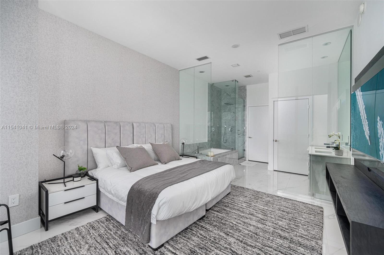 480 31st, Miami, FL, 33137 United States, 5 Bedrooms Bedrooms, ,5 BathroomsBathrooms,Residential,For Sale,31st,A11541041