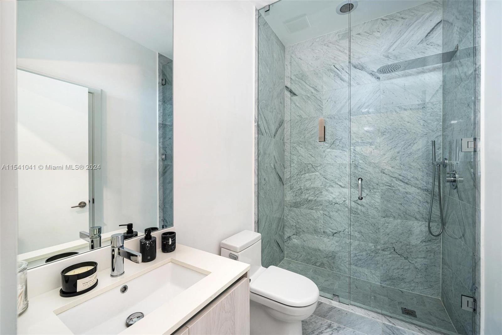 480 31st, Miami, FL, 33137 United States, 5 Bedrooms Bedrooms, ,5 BathroomsBathrooms,Residential,For Sale,31st,A11541041