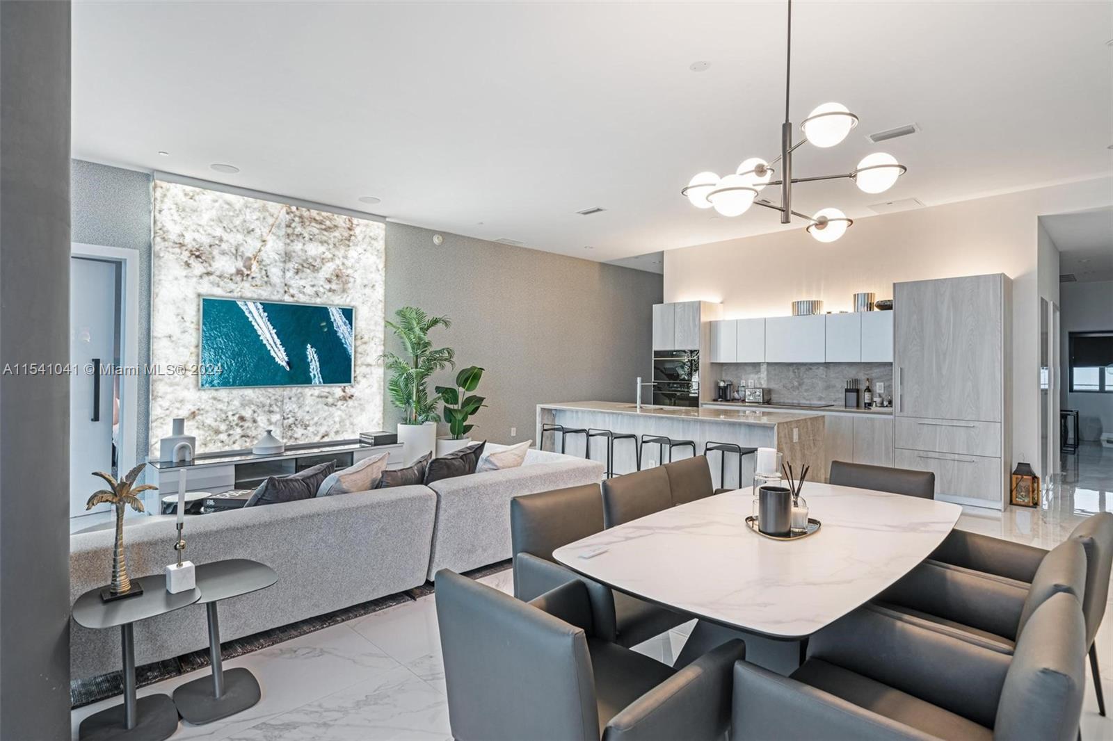 480 31st, Miami, FL, 33137 United States, 5 Bedrooms Bedrooms, ,5 BathroomsBathrooms,Residential,For Sale,31st,A11541041