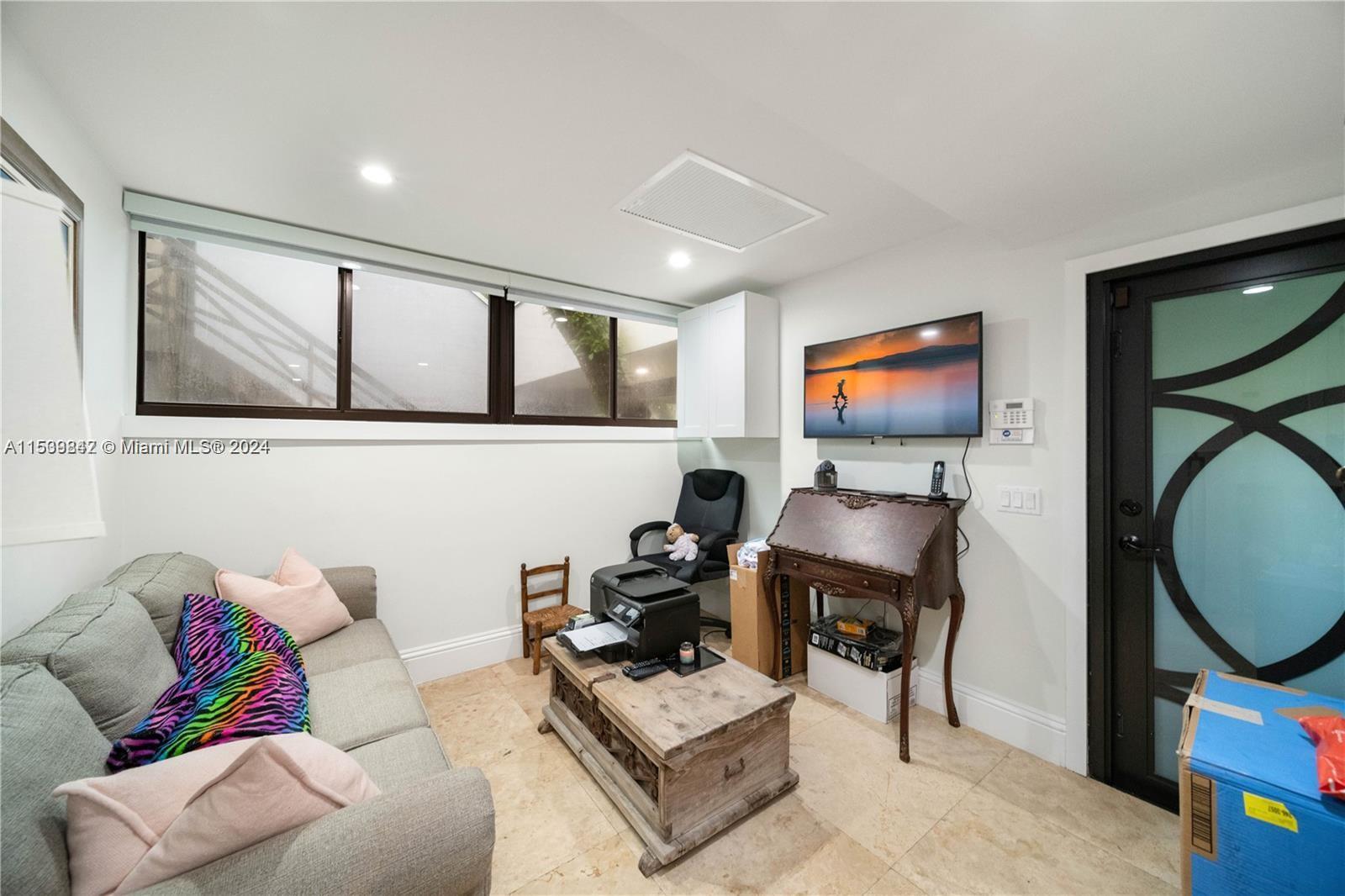 10100 90th Ave, Miami, FL, 33176 United States, 6 Bedrooms Bedrooms, ,6 BathroomsBathrooms,Residential,For Sale,90th Ave,A11539842