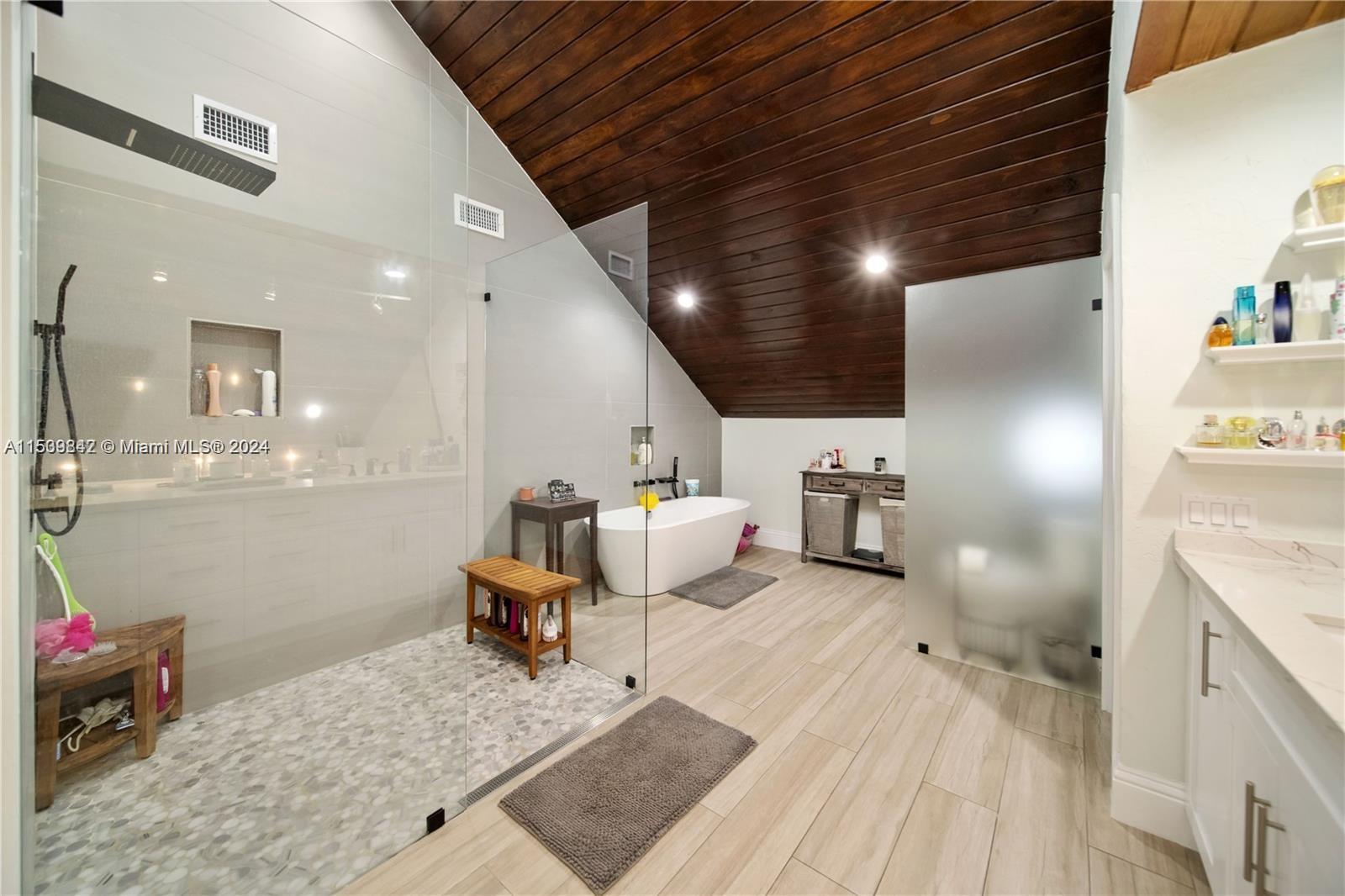 10100 90th Ave, Miami, FL, 33176 United States, 6 Bedrooms Bedrooms, ,6 BathroomsBathrooms,Residential,For Sale,90th Ave,A11539842