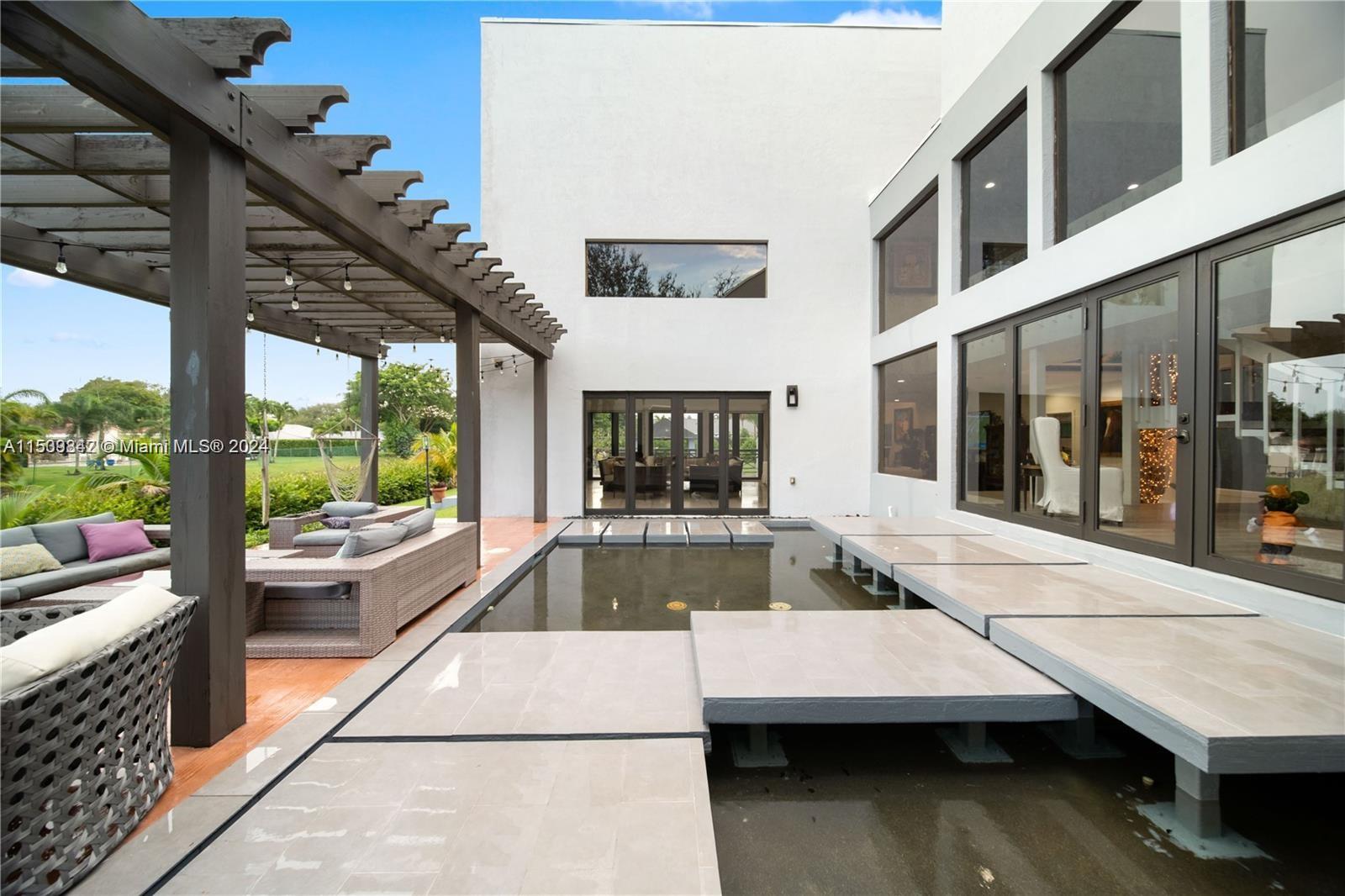 10100 90th Ave, Miami, FL, 33176 United States, 6 Bedrooms Bedrooms, ,6 BathroomsBathrooms,Residential,For Sale,90th Ave,A11539842