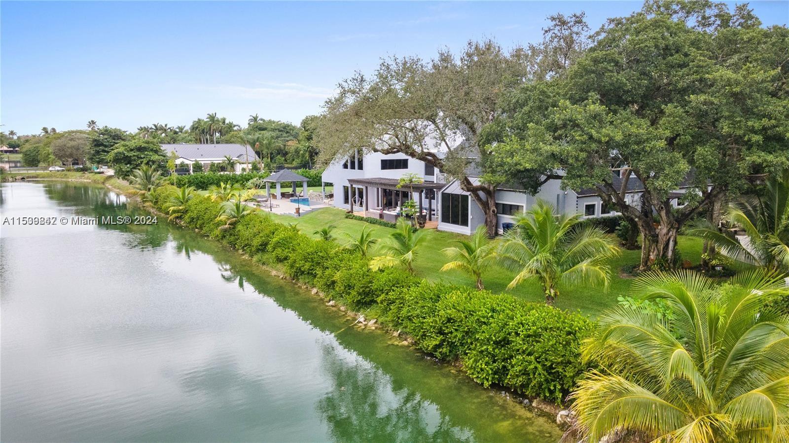 10100 90th Ave, Miami, FL, 33176 United States, 6 Bedrooms Bedrooms, ,6 BathroomsBathrooms,Residential,For Sale,90th Ave,A11539842