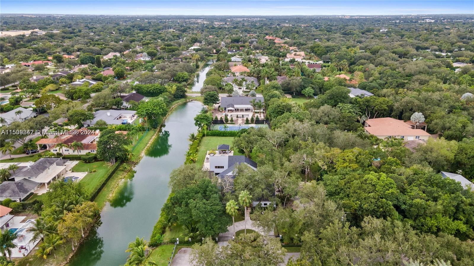 10100 90th Ave, Miami, FL, 33176 United States, 6 Bedrooms Bedrooms, ,6 BathroomsBathrooms,Residential,For Sale,90th Ave,A11539842