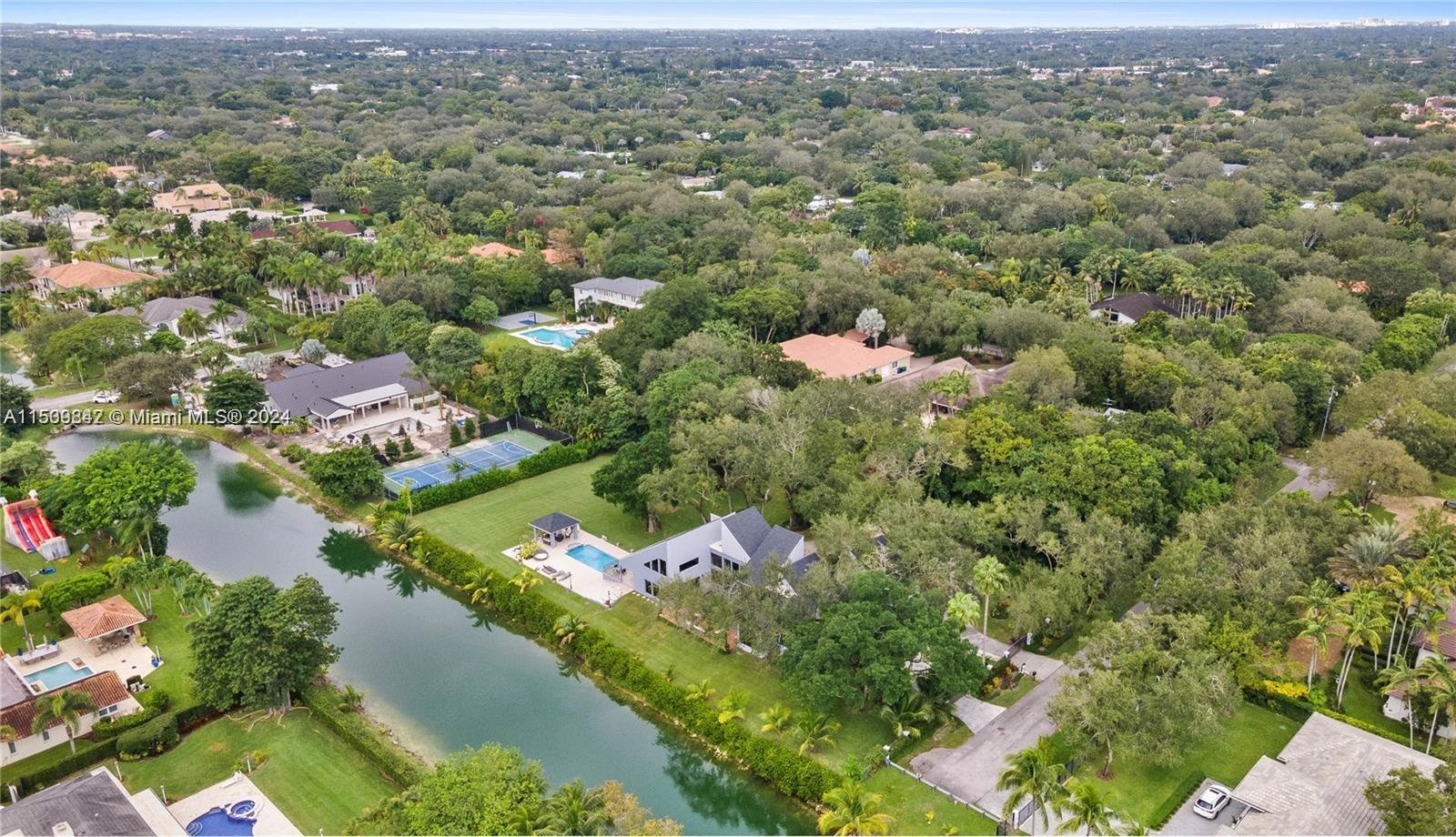 10100 90th Ave, Miami, FL, 33176 United States, 6 Bedrooms Bedrooms, ,6 BathroomsBathrooms,Residential,For Sale,90th Ave,A11539842