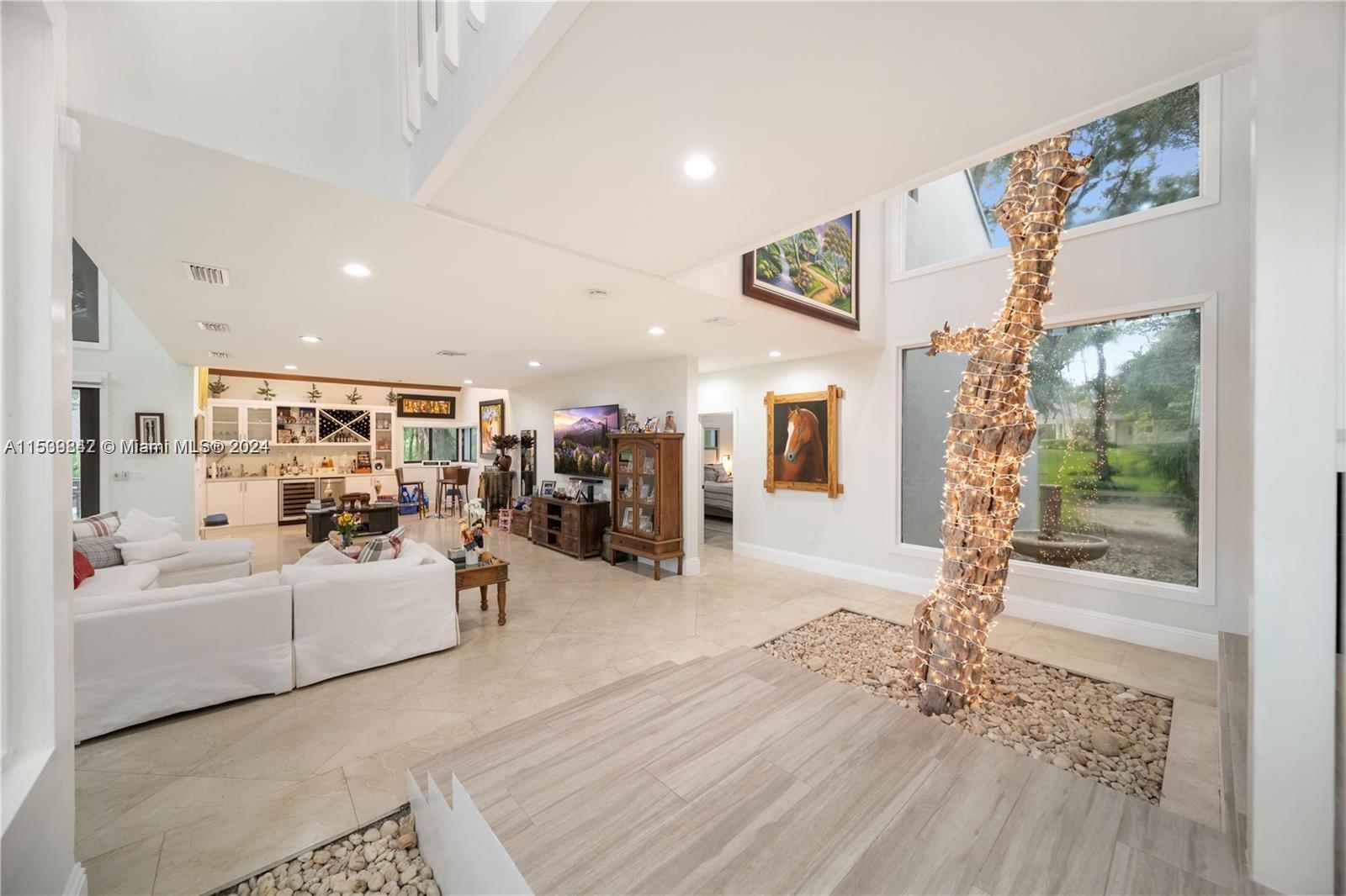 10100 90th Ave, Miami, FL, 33176 United States, 6 Bedrooms Bedrooms, ,6 BathroomsBathrooms,Residential,For Sale,90th Ave,A11539842