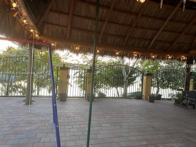 4032 SW 154th Ct, Miami, Florida 33185, 3 Bedrooms Bedrooms, ,2 BathroomsBathrooms,Residential,For Sale,4032 SW 154th Ct,A11540089