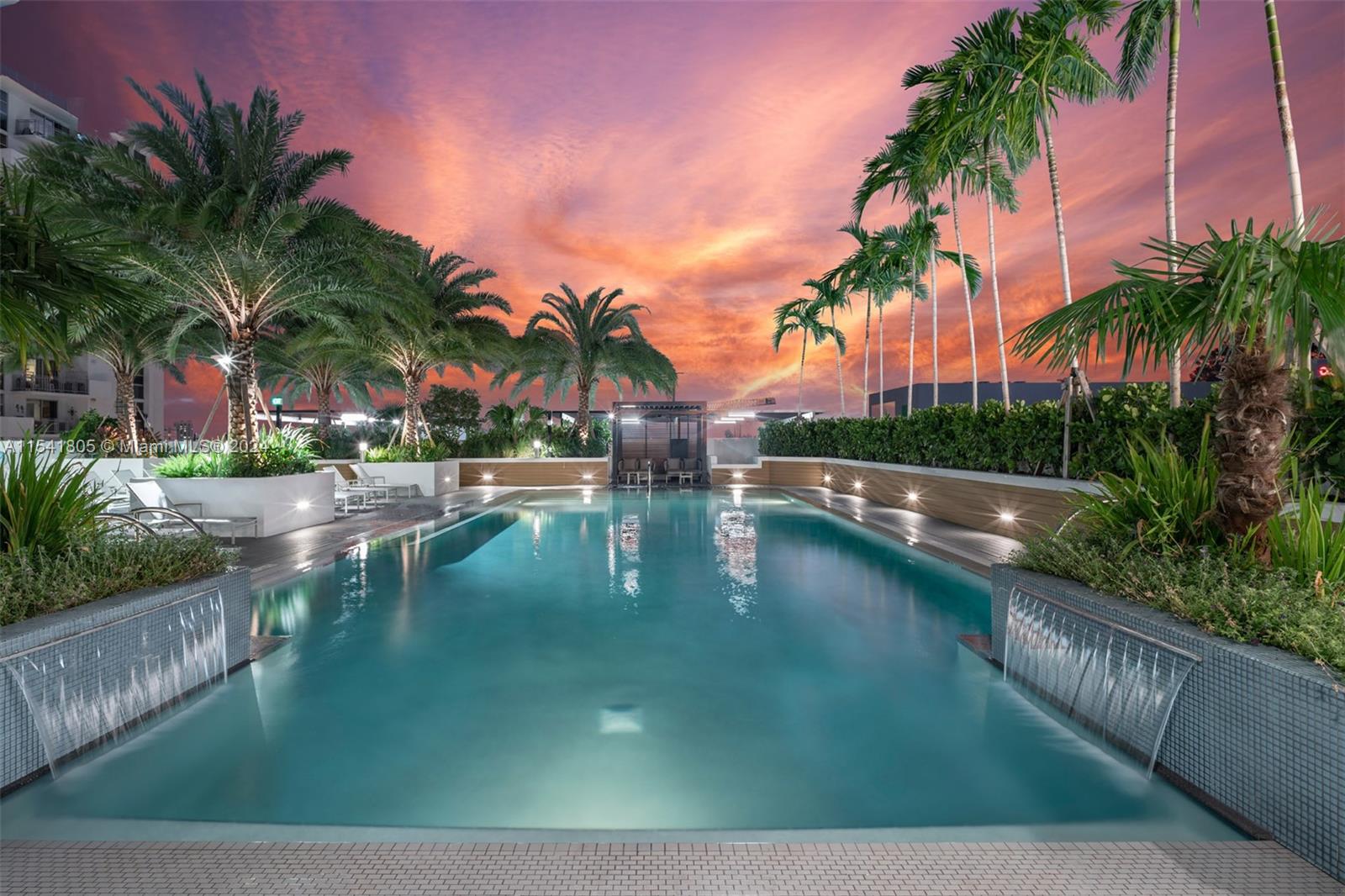 221 SW 12th St 2-PH7, Miami, Florida 33130, 2 Bedrooms Bedrooms, ,2 BathroomsBathrooms,Residentiallease,For Rent,221 SW 12th St 2-PH7,A11541805