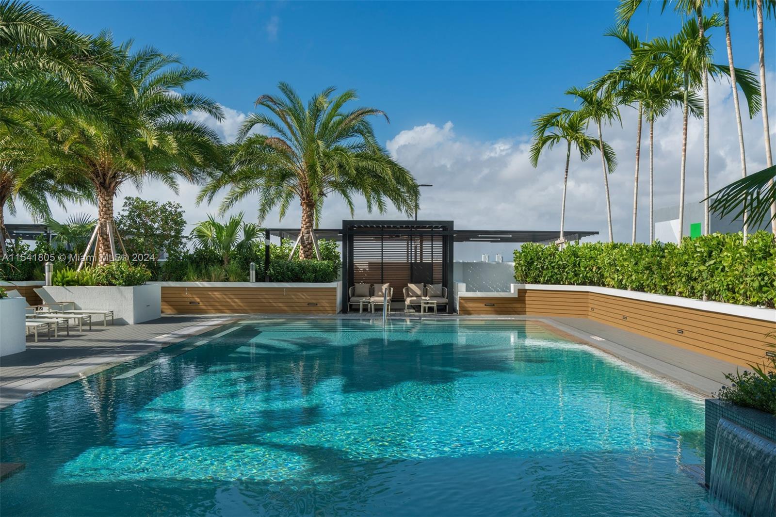 221 SW 12th St 2-PH7, Miami, Florida 33130, 2 Bedrooms Bedrooms, ,2 BathroomsBathrooms,Residentiallease,For Rent,221 SW 12th St 2-PH7,A11541805