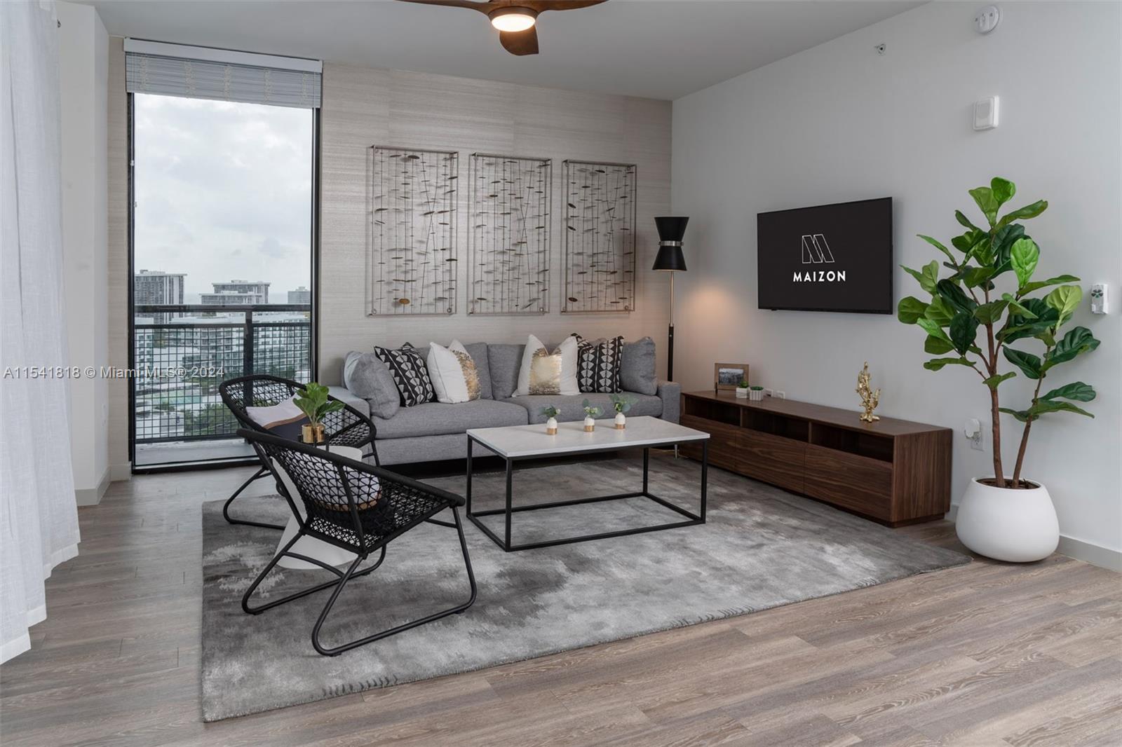 221 SW 12th St 1-0706, Miami, Florida 33130, 1 Bedroom Bedrooms, ,1 BathroomBathrooms,Residentiallease,For Rent,221 SW 12th St 1-0706,A11541818