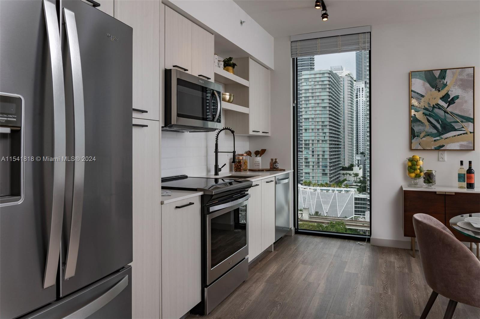 221 SW 12th St 1-0706, Miami, Florida 33130, 1 Bedroom Bedrooms, ,1 BathroomBathrooms,Residentiallease,For Rent,221 SW 12th St 1-0706,A11541818