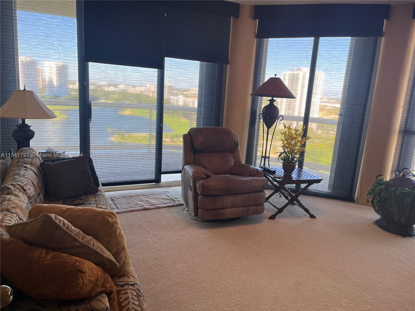 20191 E Country Club Dr 1701, Aventura, Florida 33180, 3 Bedrooms Bedrooms, ,2 BathroomsBathrooms,Residentiallease,For Rent,20191 E Country Club Dr 1701,A11541793