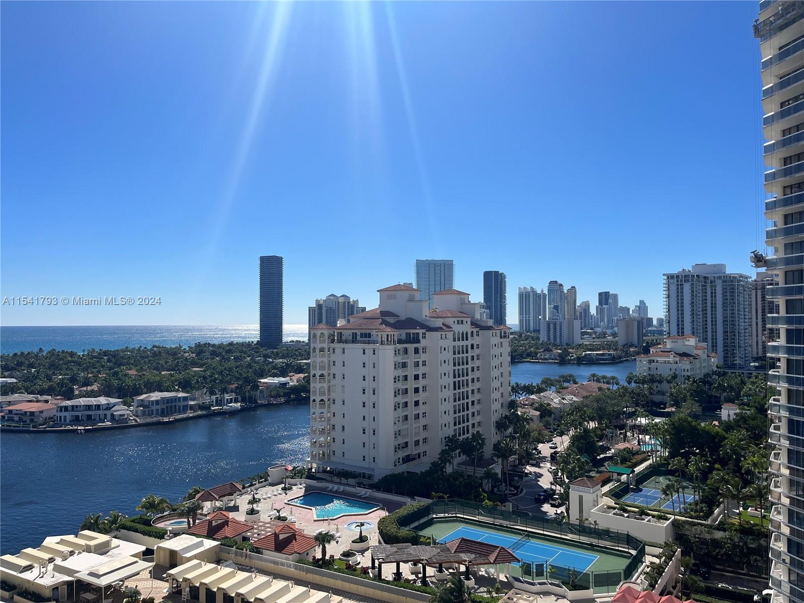 20191 E Country Club Dr 1701, Aventura, Florida 33180, 3 Bedrooms Bedrooms, ,2 BathroomsBathrooms,Residentiallease,For Rent,20191 E Country Club Dr 1701,A11541793