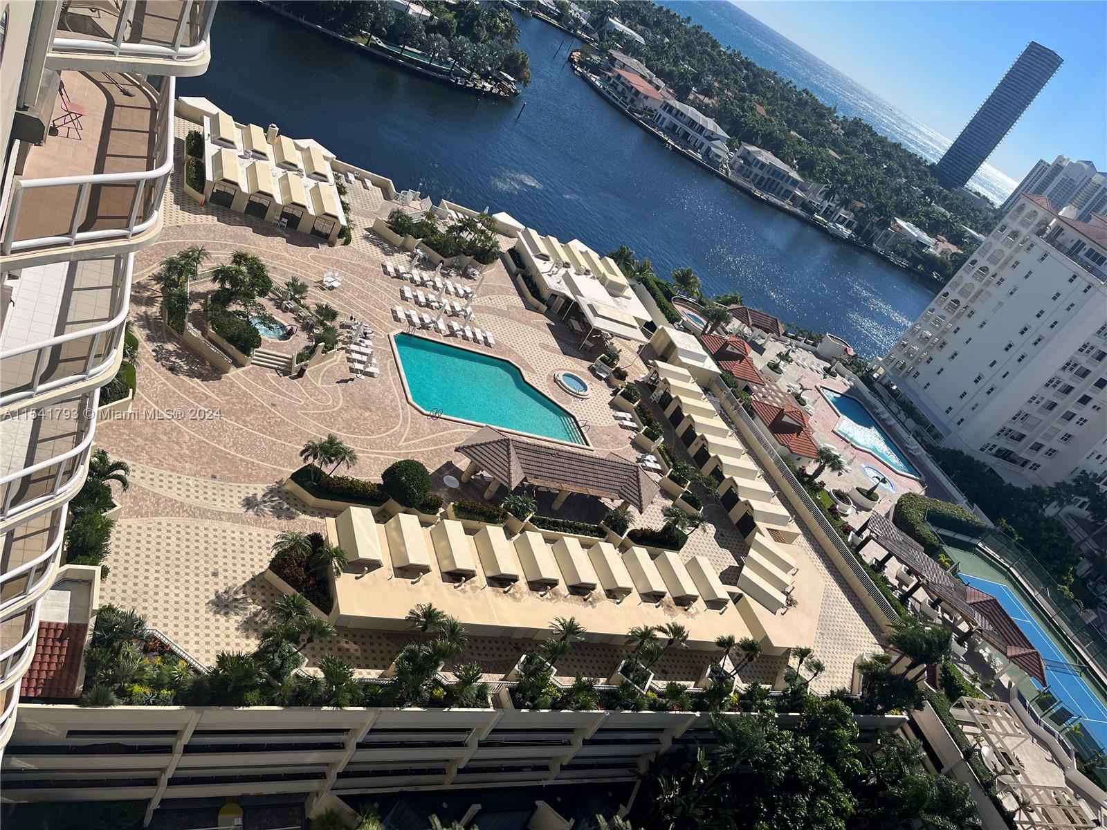 20191 E Country Club Dr 1701, Aventura, Florida 33180, 3 Bedrooms Bedrooms, ,2 BathroomsBathrooms,Residentiallease,For Rent,20191 E Country Club Dr 1701,A11541793