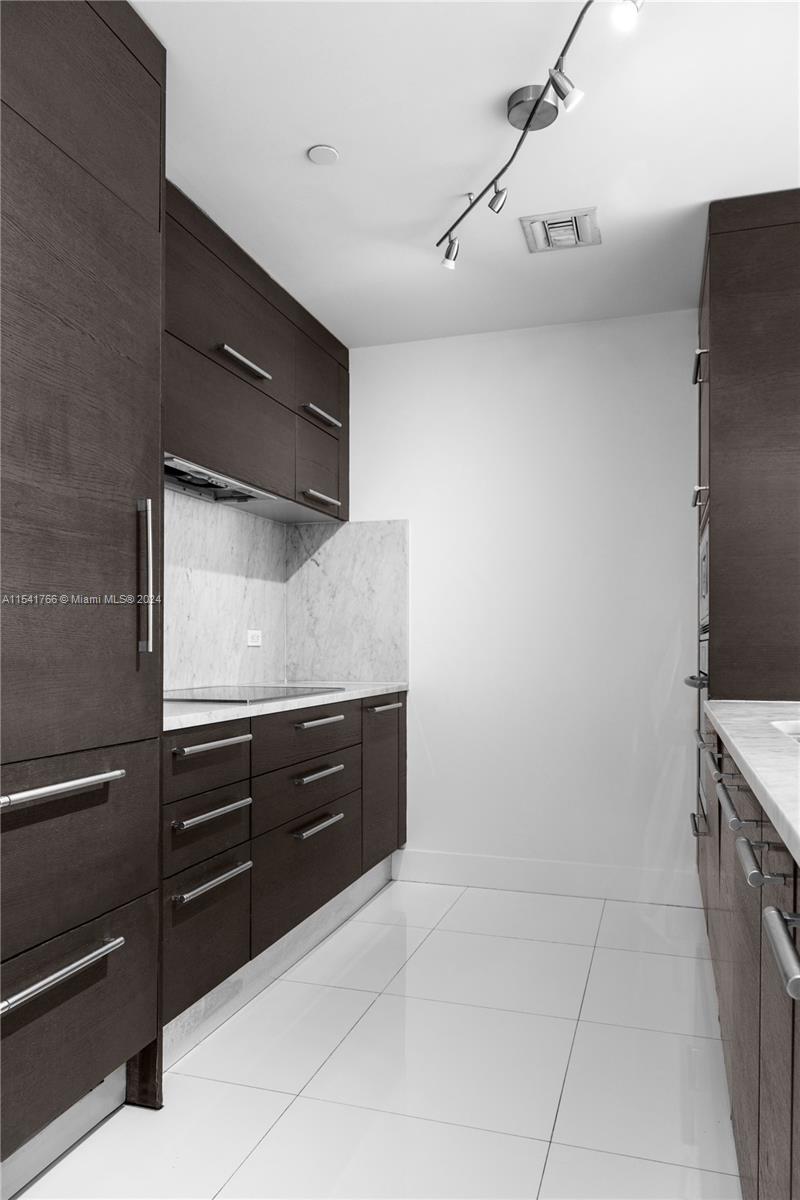 900 Biscayne Blvd 5610, Miami, Florida 33132, 1 Bedroom Bedrooms, ,2 BathroomsBathrooms,Residential,For Sale,900 Biscayne Blvd 5610,A11541766