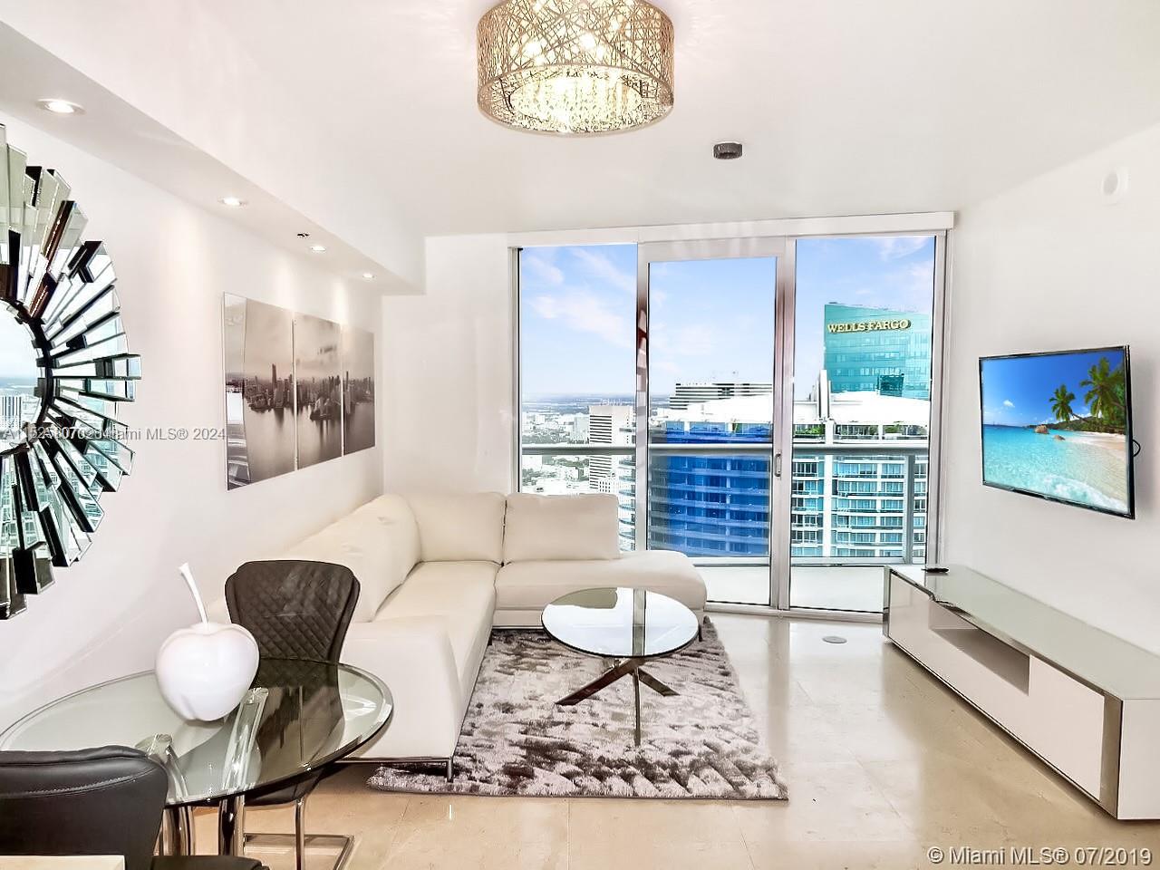 465 Brickell Ave 5704, Miami, Florida 33131, 1 Bedroom Bedrooms, ,1 BathroomBathrooms,Residentiallease,For Rent,465 Brickell Ave 5704,A11525807