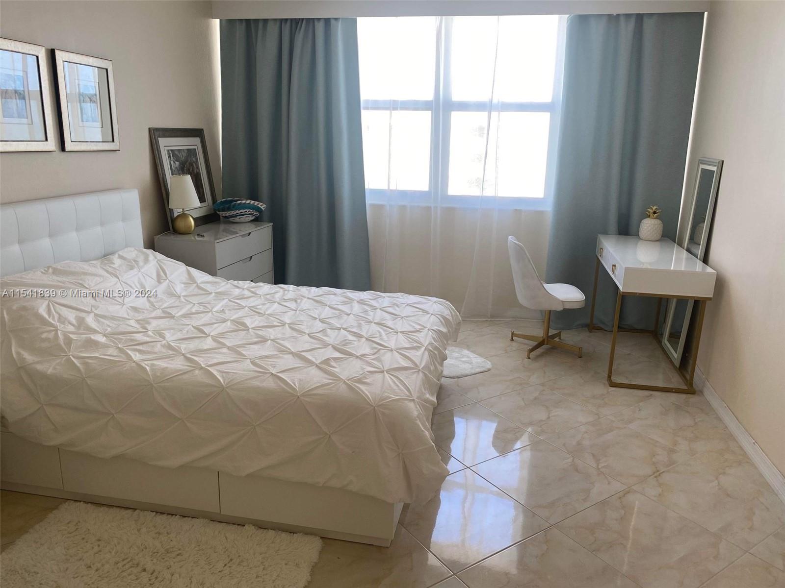 3140 S Ocean Dr 1208, Hallandale Beach, Florida 33009, 1 Bedroom Bedrooms, ,1 BathroomBathrooms,Residentiallease,For Rent,3140 S Ocean Dr 1208,A11541839