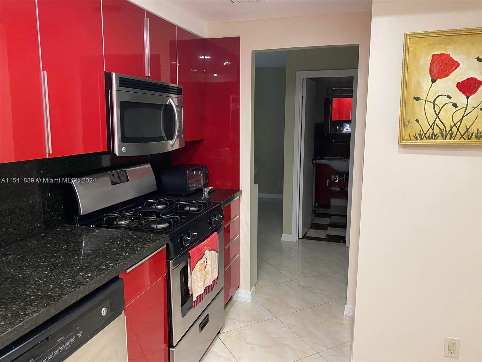 3140 S Ocean Dr 1208, Hallandale Beach, Florida 33009, 1 Bedroom Bedrooms, ,1 BathroomBathrooms,Residentiallease,For Rent,3140 S Ocean Dr 1208,A11541839