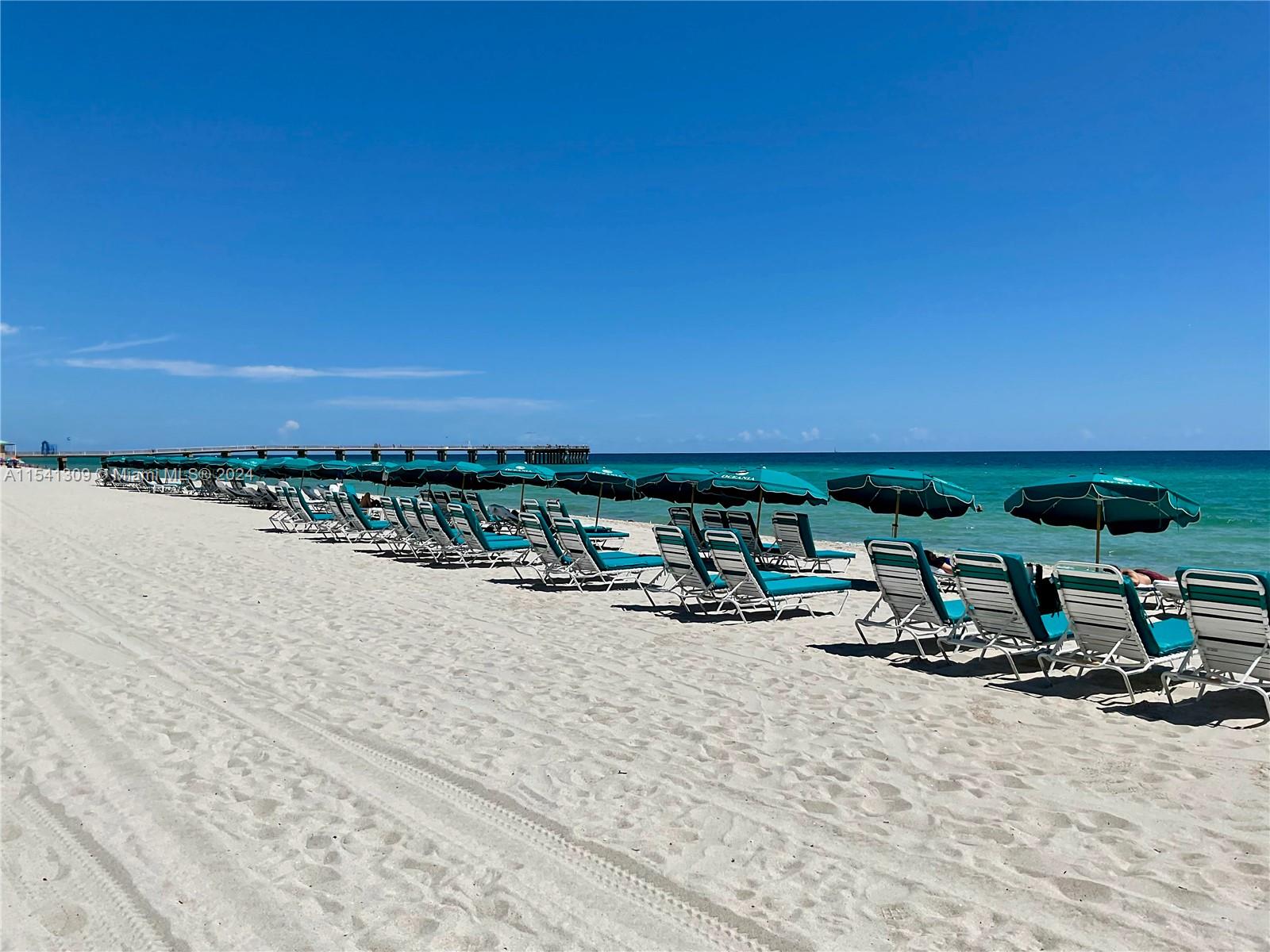 16445 Collins Ave, Sunny Isles Beach, FL, 33160 United States, 3 Bedrooms Bedrooms, ,3 BathroomsBathrooms,Residential,For Sale,Collins Ave,A11541309