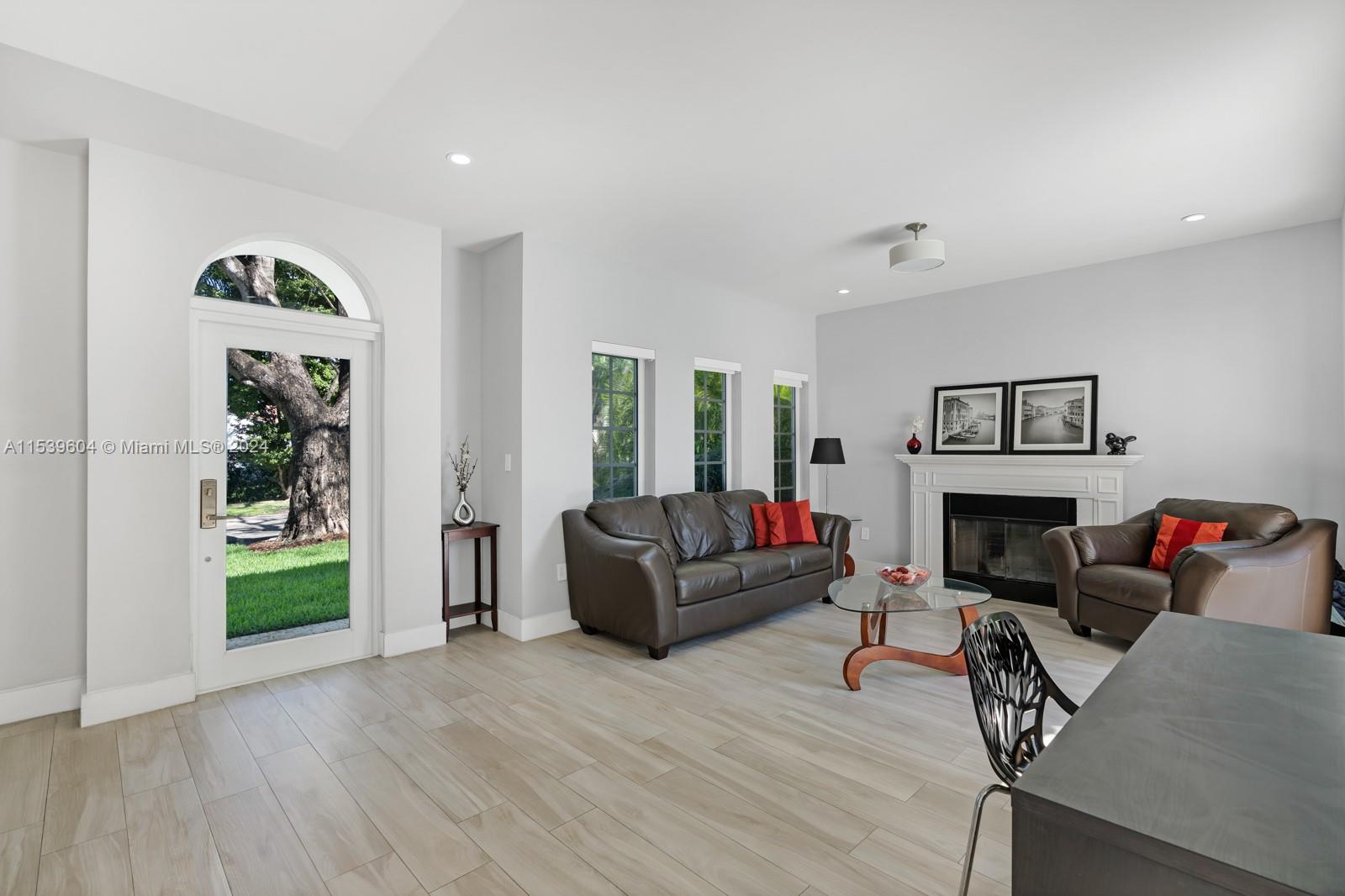 1320 San Benito Ave, Coral Gables, Florida 33134, 3 Bedrooms Bedrooms, ,3 BathroomsBathrooms,Residential,For Sale,1320 San Benito Ave,A11539604