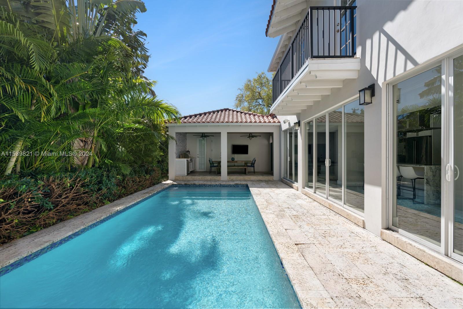 1320 San Benito Ave, Coral Gables, Florida 33134, 3 Bedrooms Bedrooms, ,3 BathroomsBathrooms,Residentiallease,For Rent,1320 San Benito Ave,A11539821