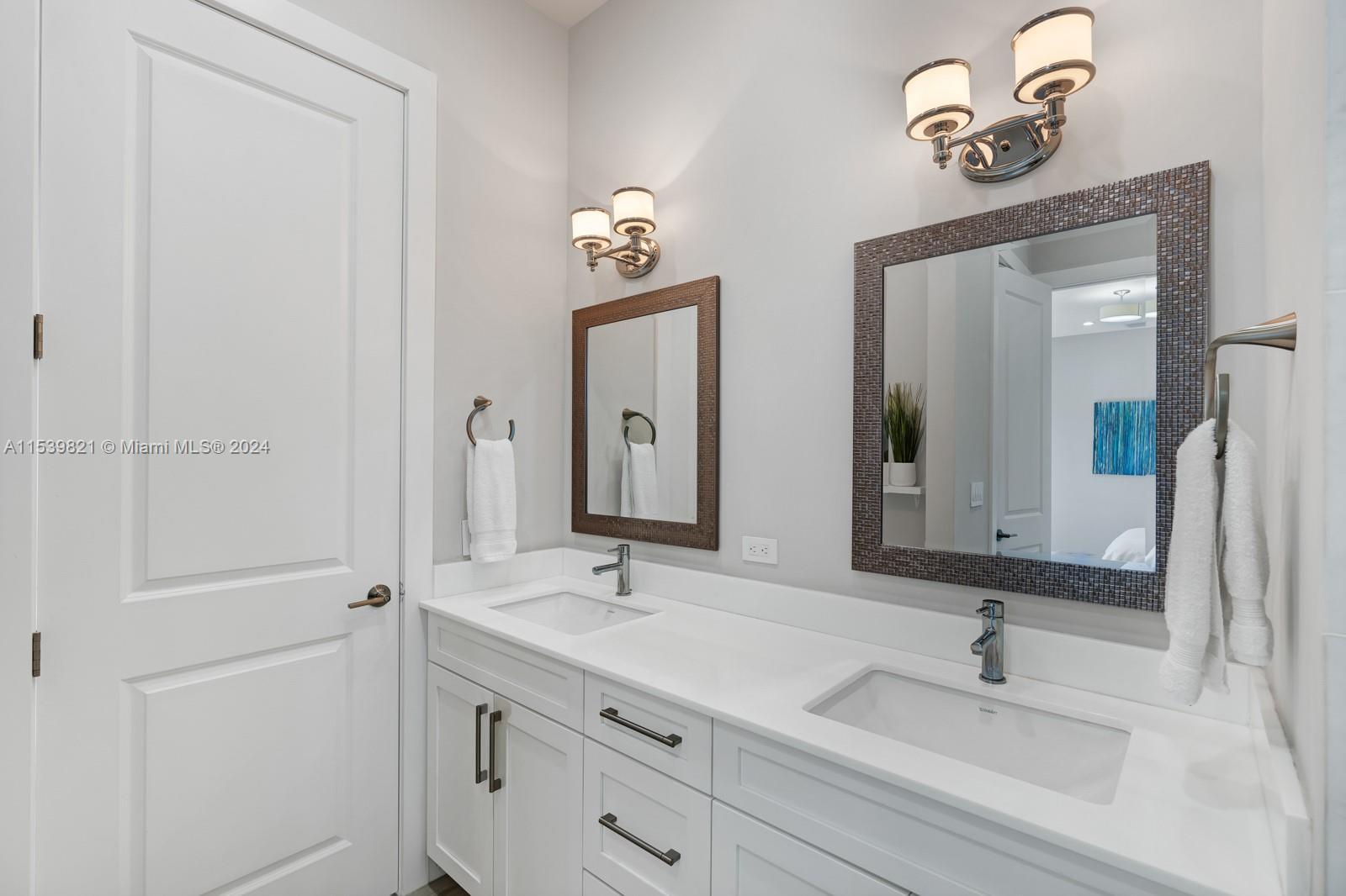 1320 San Benito Ave, Coral Gables, Florida 33134, 3 Bedrooms Bedrooms, ,3 BathroomsBathrooms,Residentiallease,For Rent,1320 San Benito Ave,A11539821