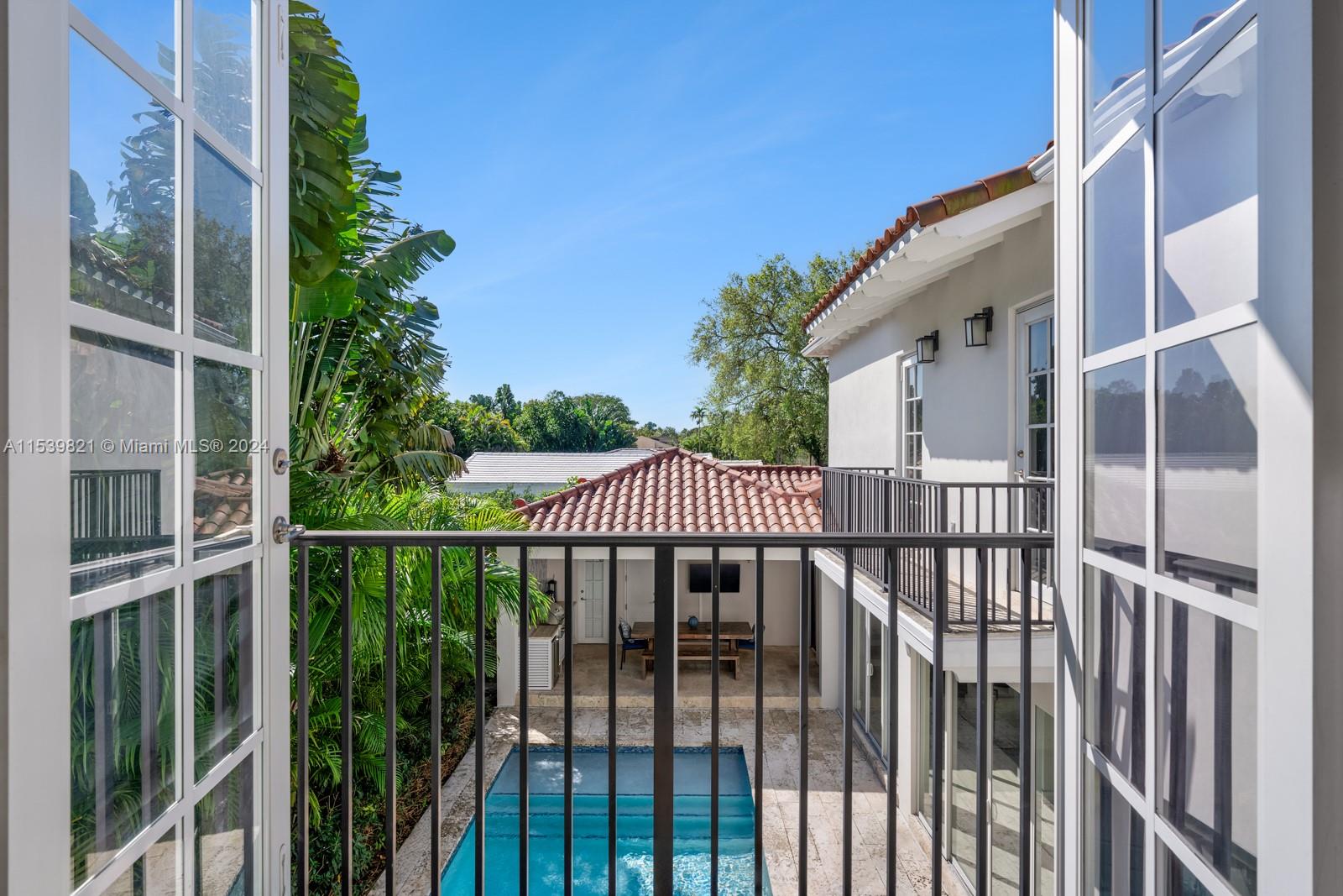 1320 San Benito Ave, Coral Gables, Florida 33134, 3 Bedrooms Bedrooms, ,3 BathroomsBathrooms,Residentiallease,For Rent,1320 San Benito Ave,A11539821