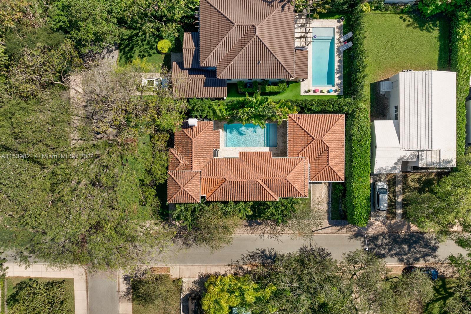1320 San Benito Ave, Coral Gables, Florida 33134, 3 Bedrooms Bedrooms, ,3 BathroomsBathrooms,Residentiallease,For Rent,1320 San Benito Ave,A11539821