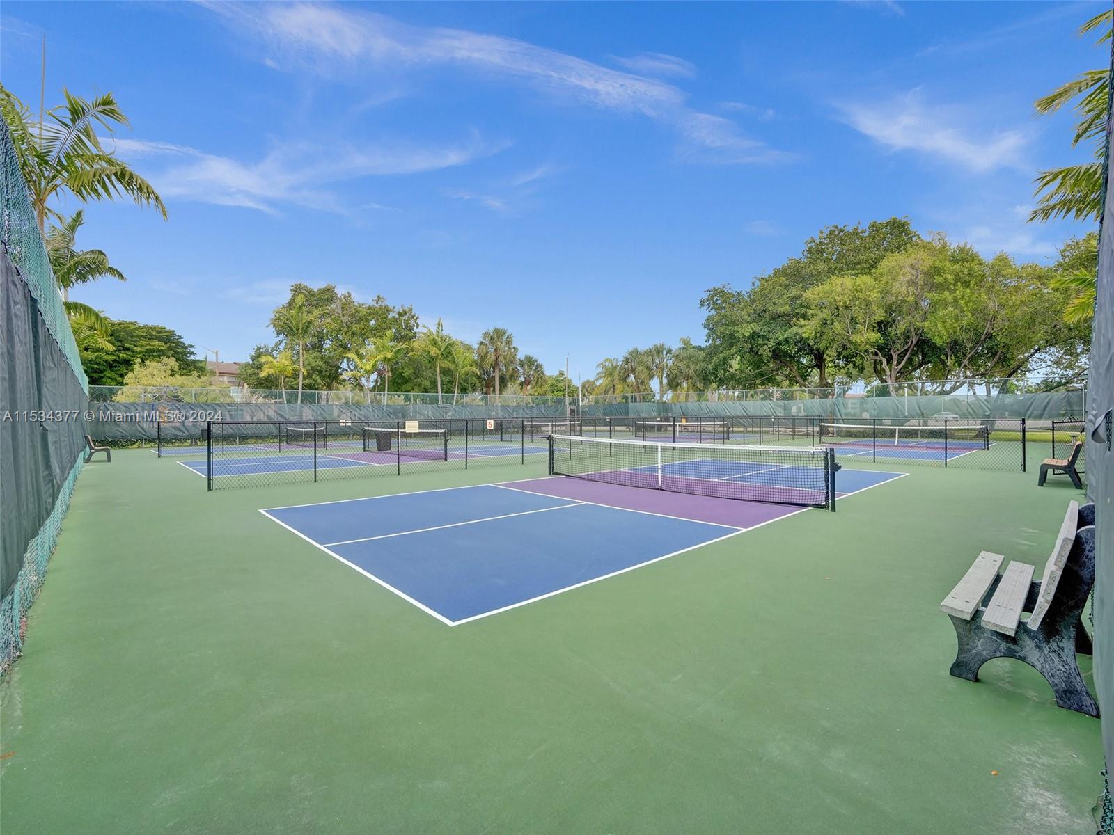 Tennis/Pickle Ball courts