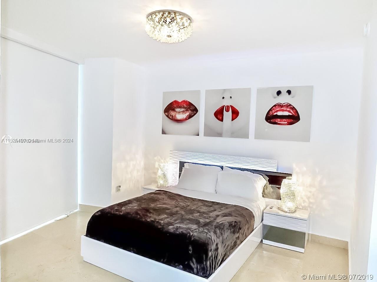 465 Brickell Ave 5704, Miami, Florida 33131, 1 Bedroom Bedrooms, ,1 BathroomBathrooms,Residential,For Sale,465 Brickell Ave 5704,A11525499