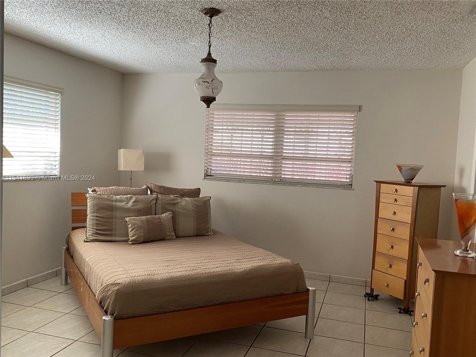 3983 SW 2nd St, Miami, Florida 33134, 3 Bedrooms Bedrooms, ,2 BathroomsBathrooms,Residential,For Sale,3983 SW 2nd St,A11541890