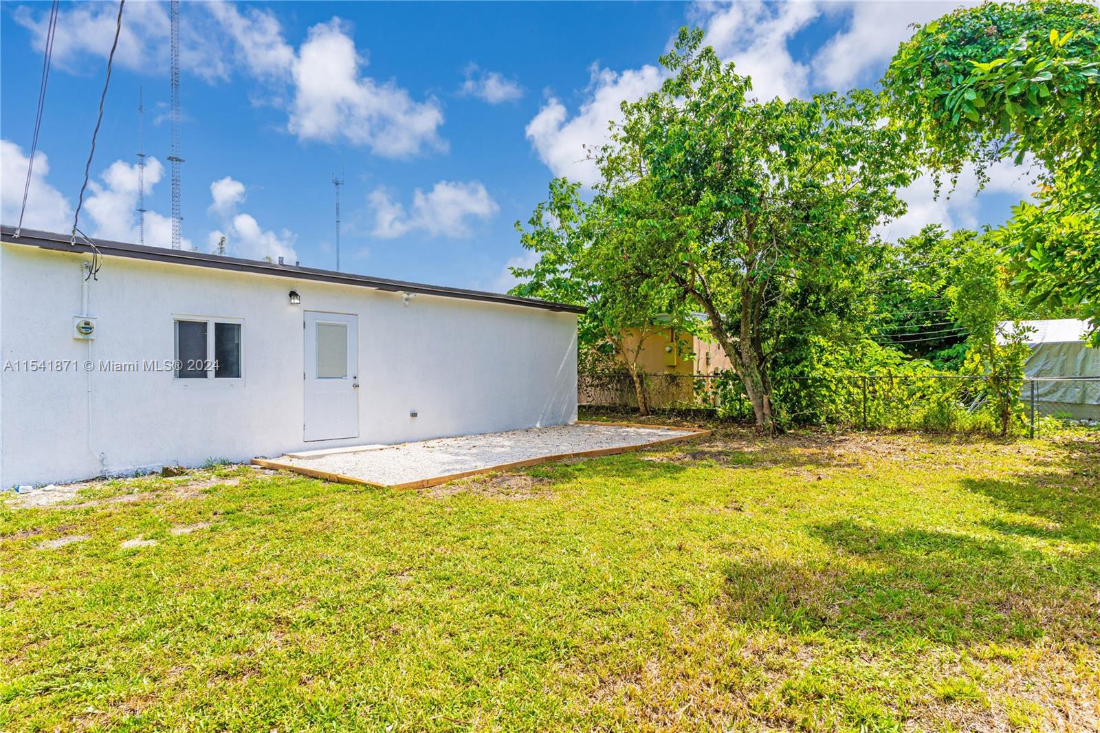 6037 40th St, Miramar, FL, 33023 United States, 3 Bedrooms Bedrooms, ,2 BathroomsBathrooms,Residential,For Sale,40th St,A11541871