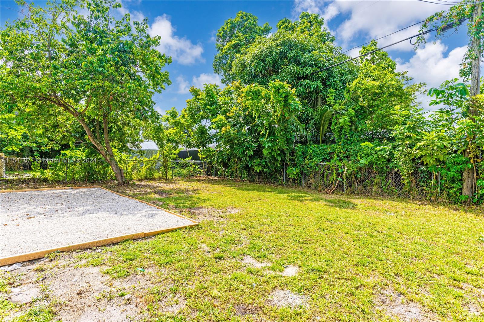 6037 40th St, Miramar, FL, 33023 United States, 3 Bedrooms Bedrooms, ,2 BathroomsBathrooms,Residential,For Sale,40th St,A11541871