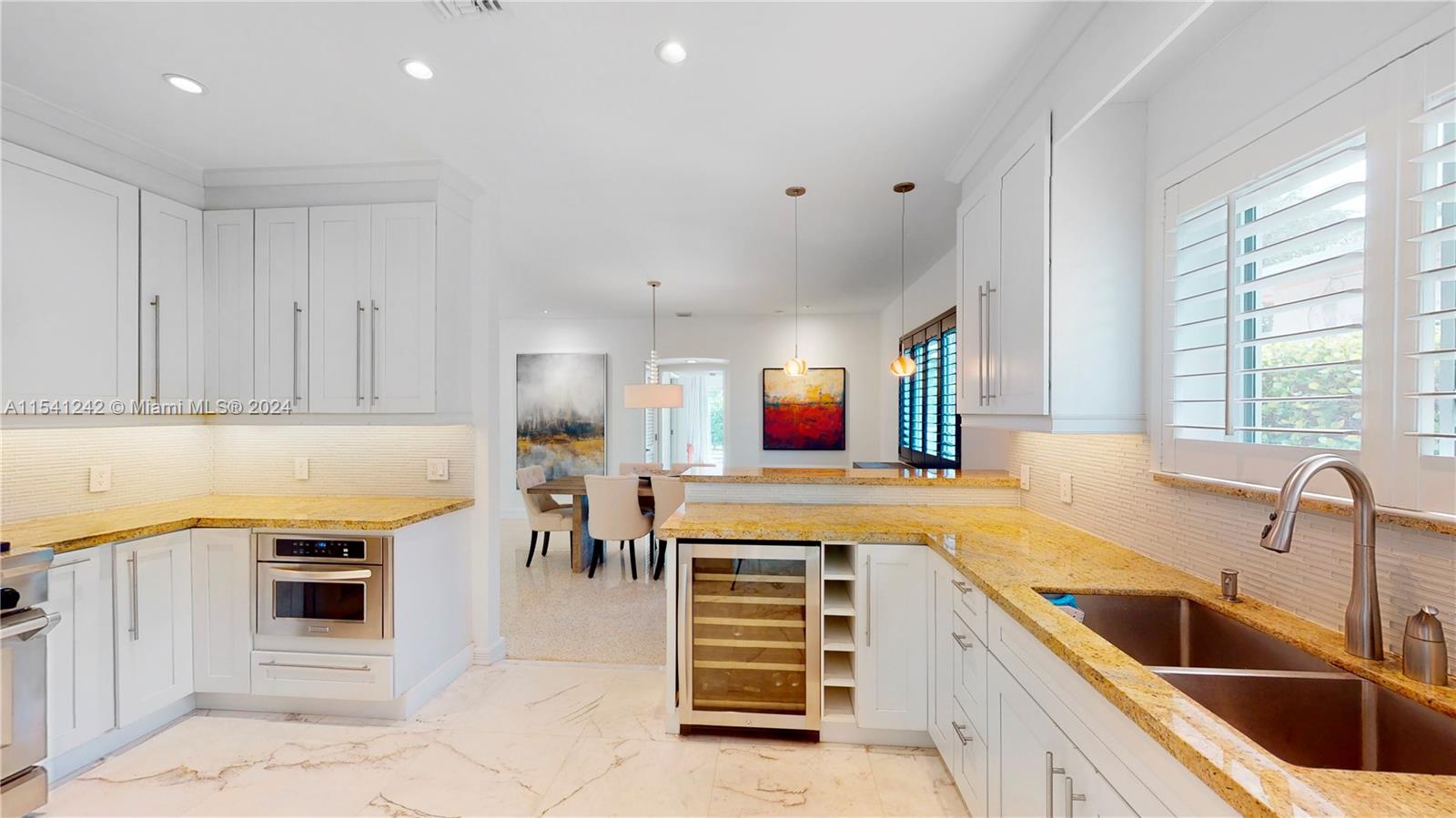 650 Shore Dr, Miami Beach, FL, 33141 United States, 4 Bedrooms Bedrooms, ,3 BathroomsBathrooms,Residential,For Sale,Shore Dr,A11541242