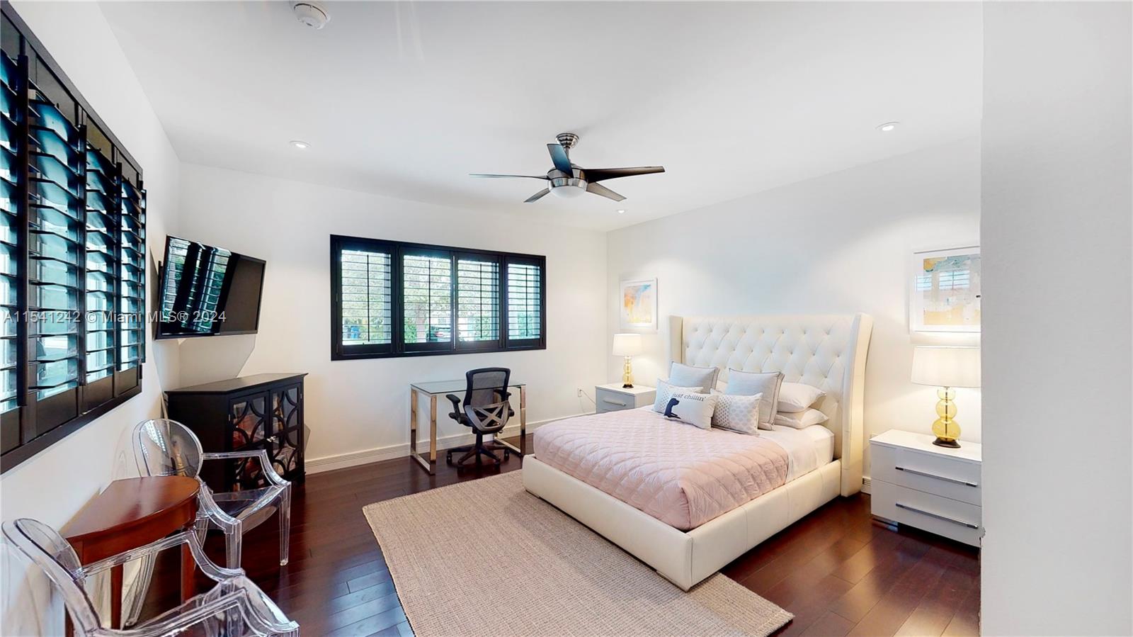 650 Shore Dr, Miami Beach, FL, 33141 United States, 4 Bedrooms Bedrooms, ,3 BathroomsBathrooms,Residential,For Sale,Shore Dr,A11541242