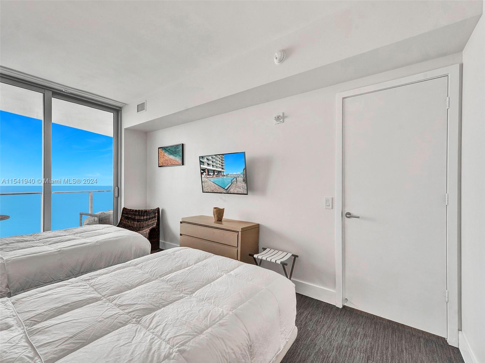 4111 S Ocean Dr 2806, Hollywood, Florida 33019, 2 Bedrooms Bedrooms, ,2 BathroomsBathrooms,Residential,For Sale,4111 S Ocean Dr 2806,A11541940