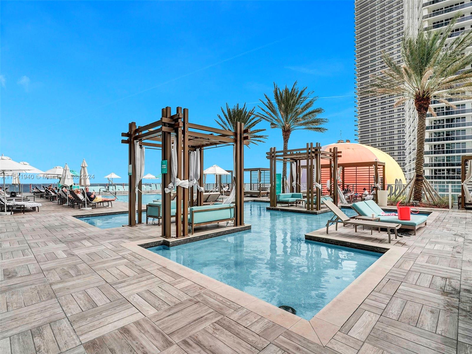 4111 S Ocean Dr 2806, Hollywood, Florida 33019, 2 Bedrooms Bedrooms, ,2 BathroomsBathrooms,Residential,For Sale,4111 S Ocean Dr 2806,A11541940